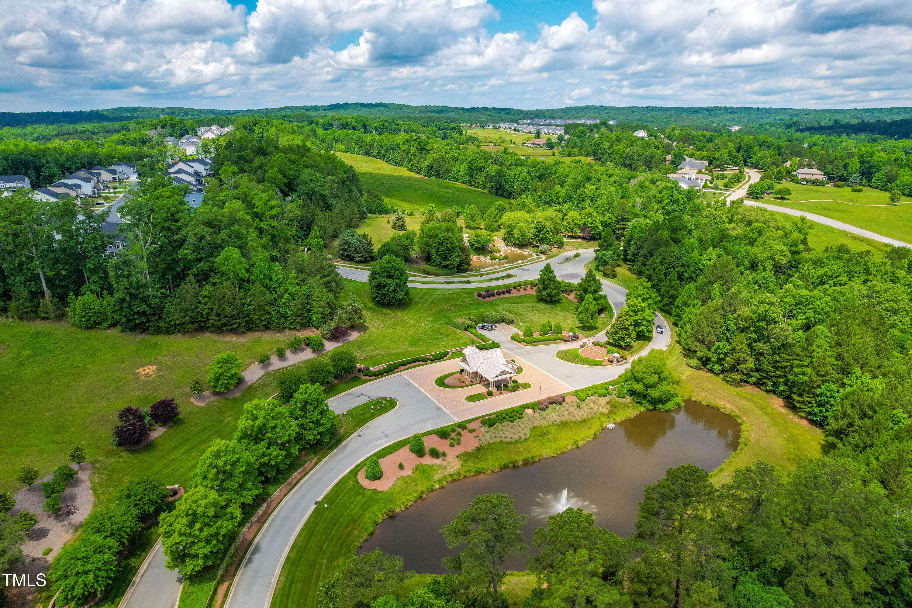 113 Hidden Bluff Dr