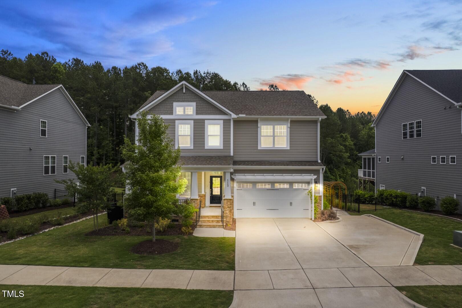 113 Hidden Bluff Dr