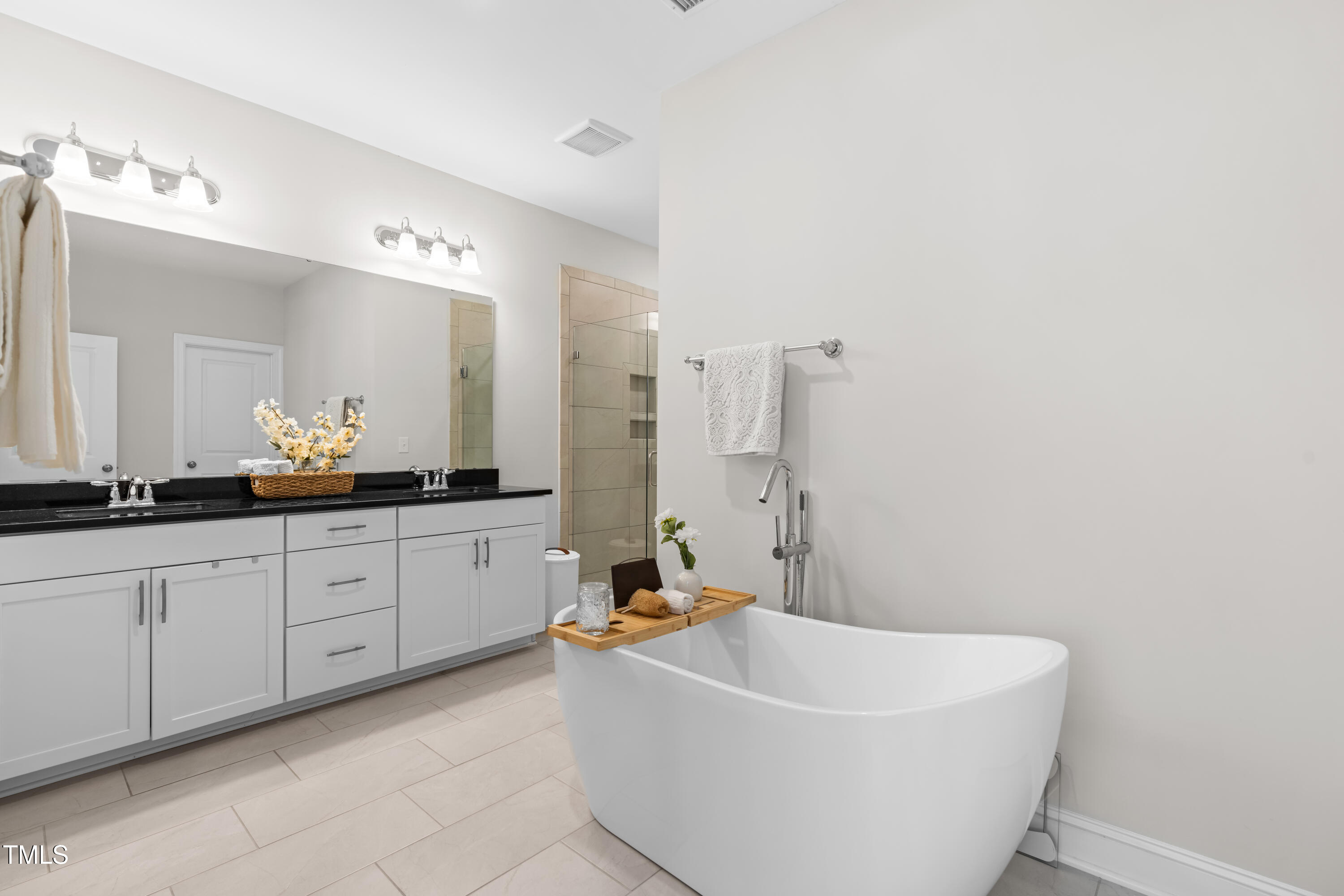 113 Hidden Bluff Dr