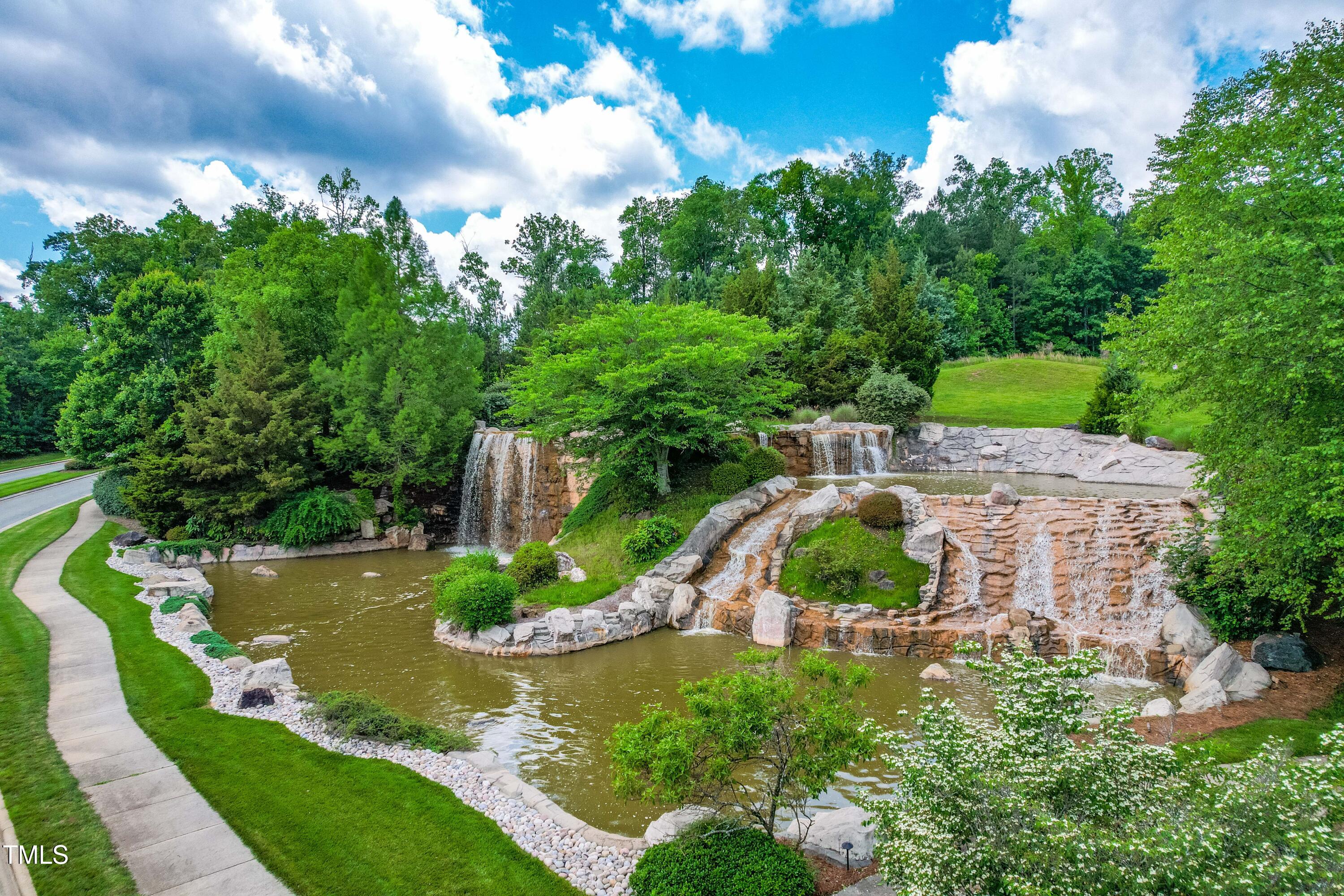 113 Hidden Bluff Dr