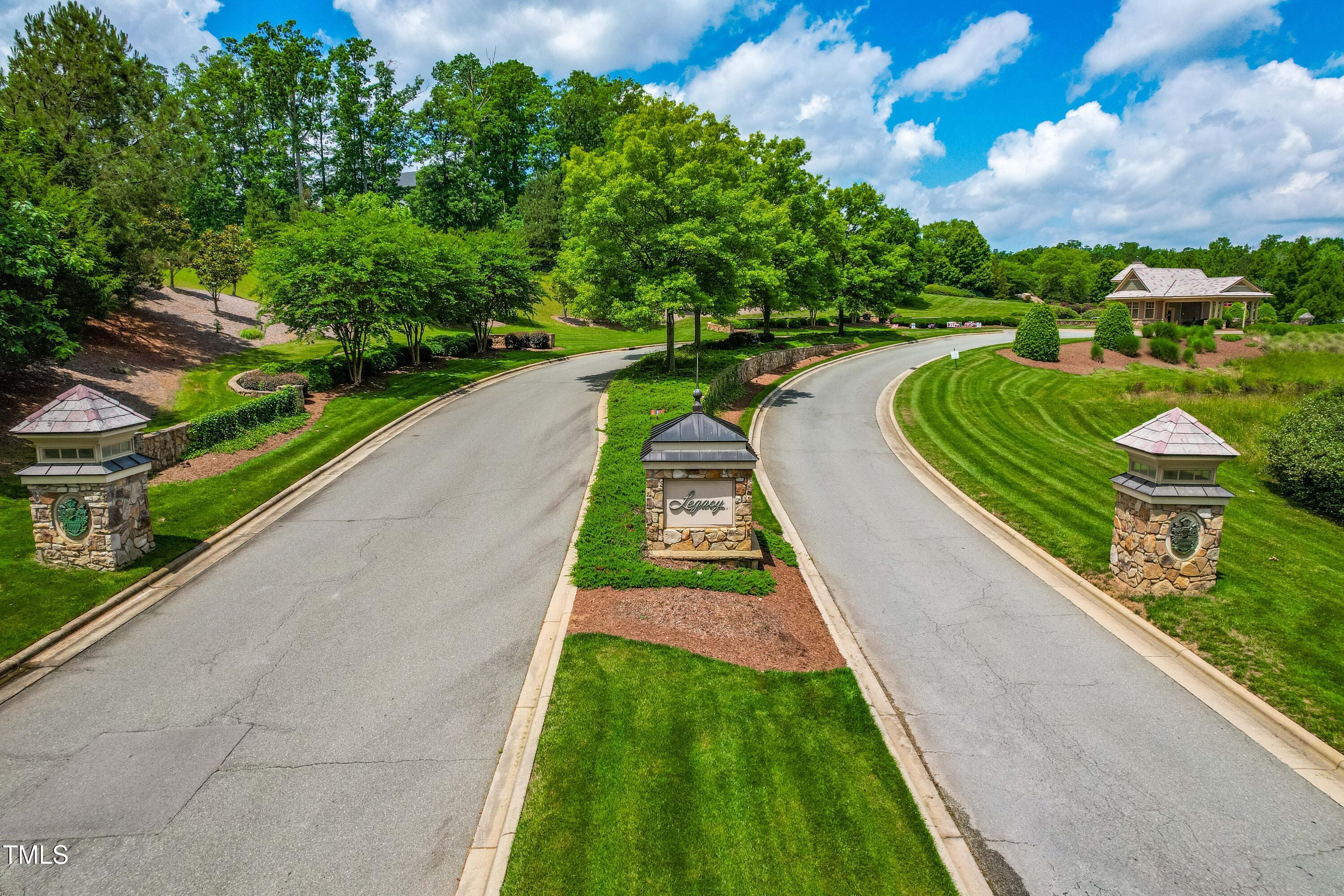 113 Hidden Bluff Dr