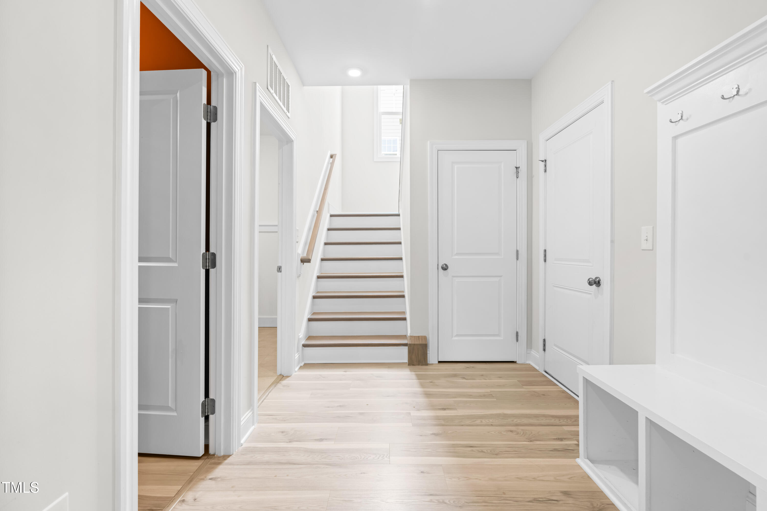 113 Hidden Bluff Dr