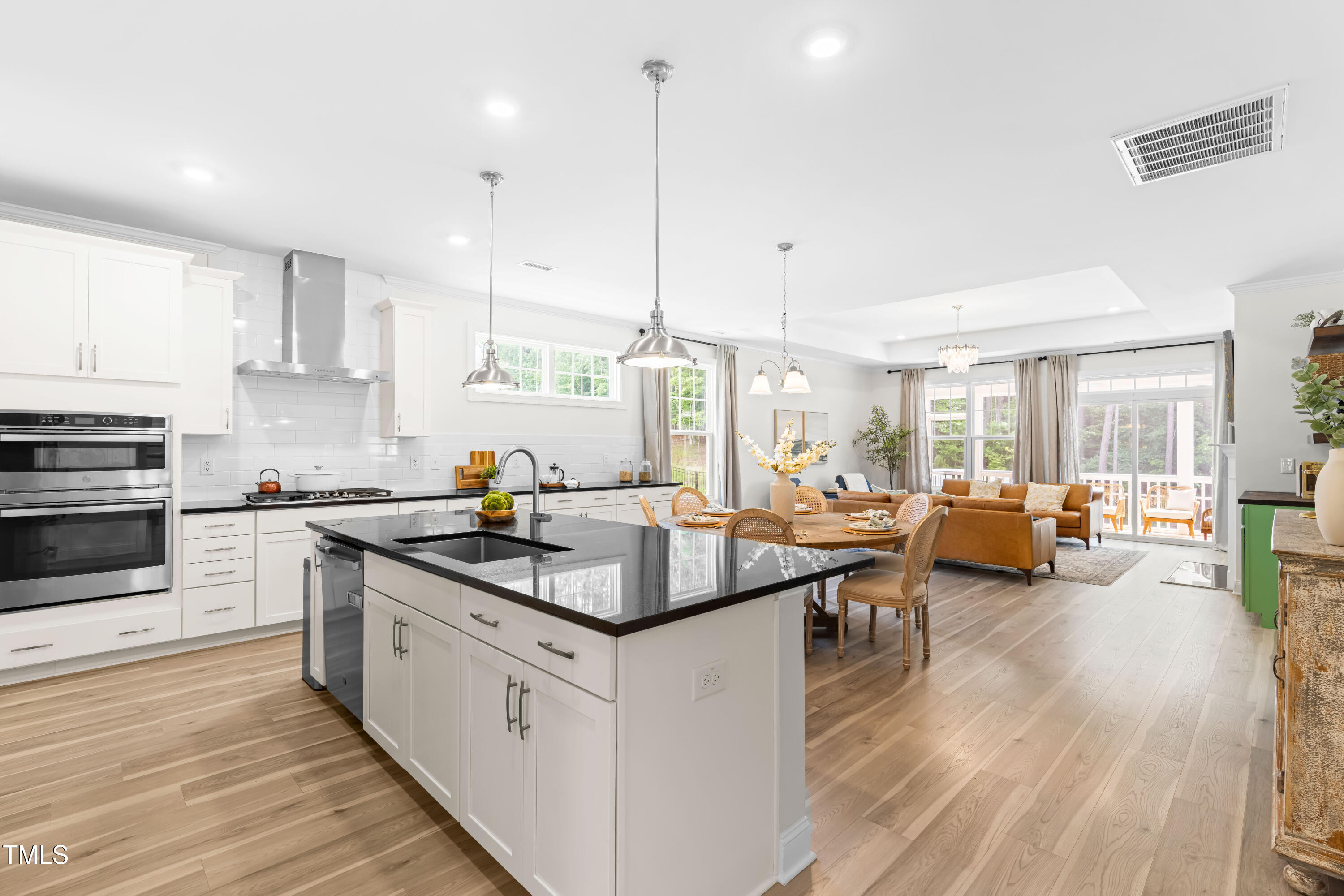 113 Hidden Bluff Dr
