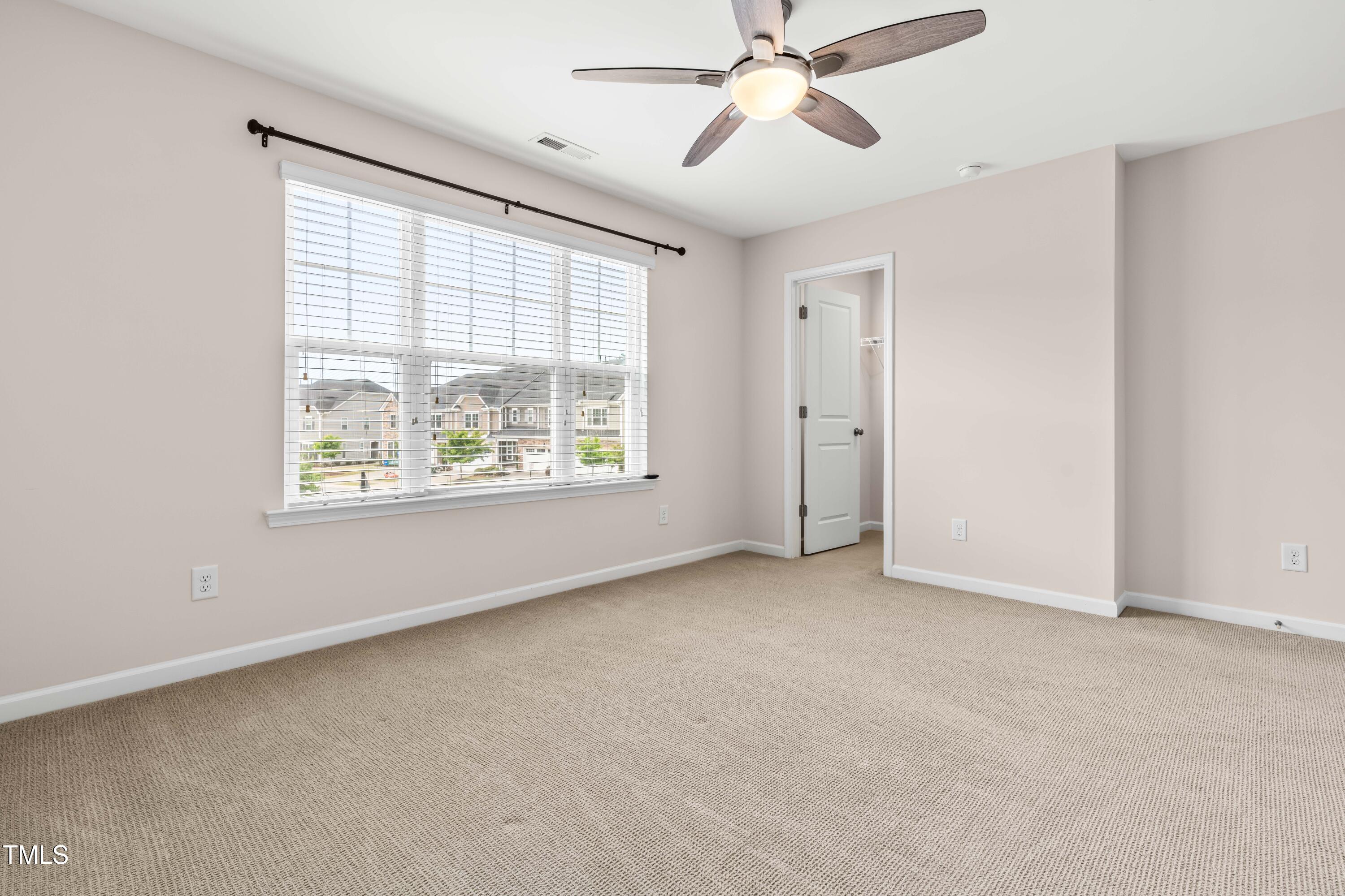 1049 Lakebrink Drive