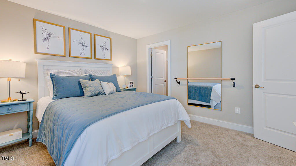 121 Seagraves Creek Lane