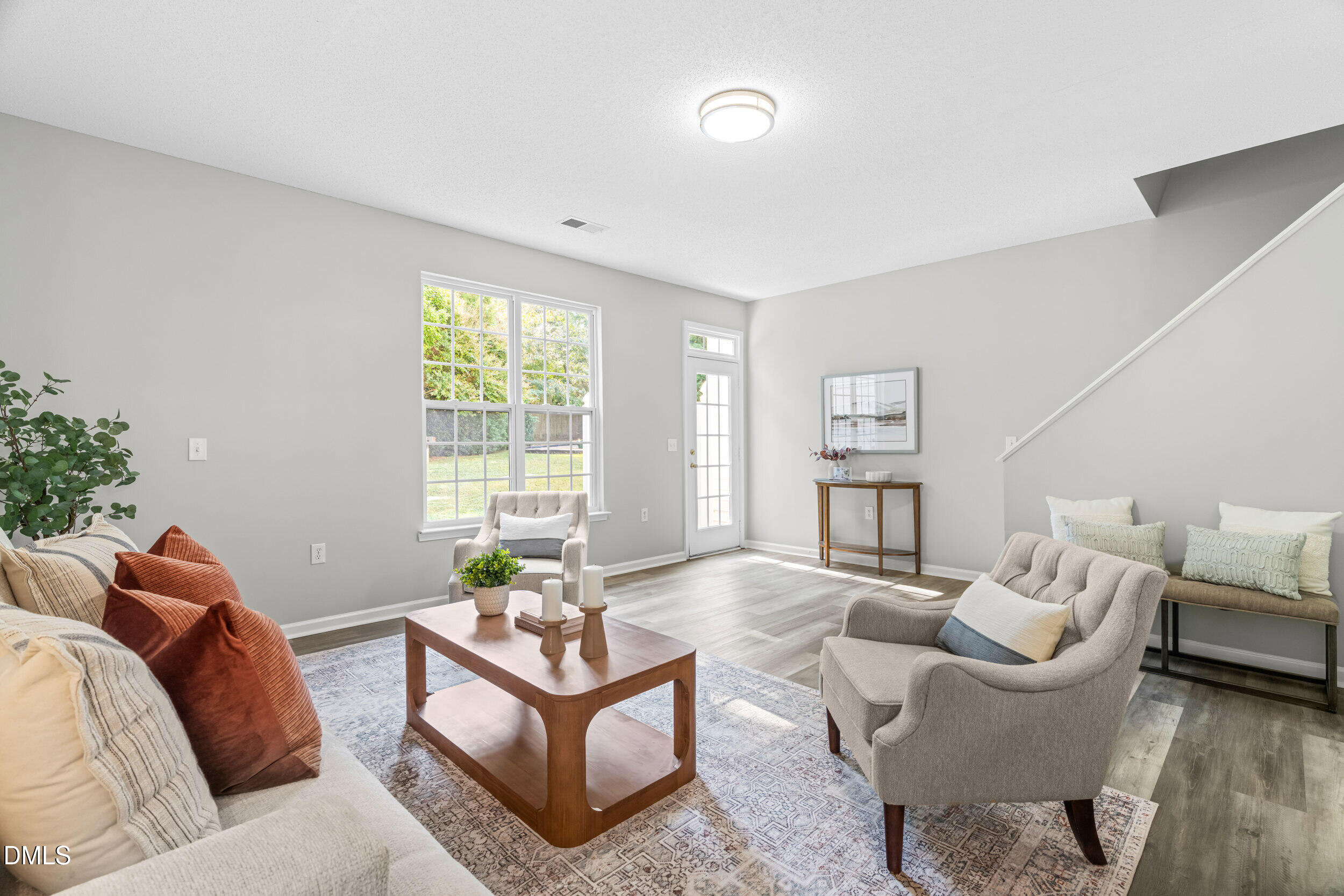 103 Star Thistle Ln