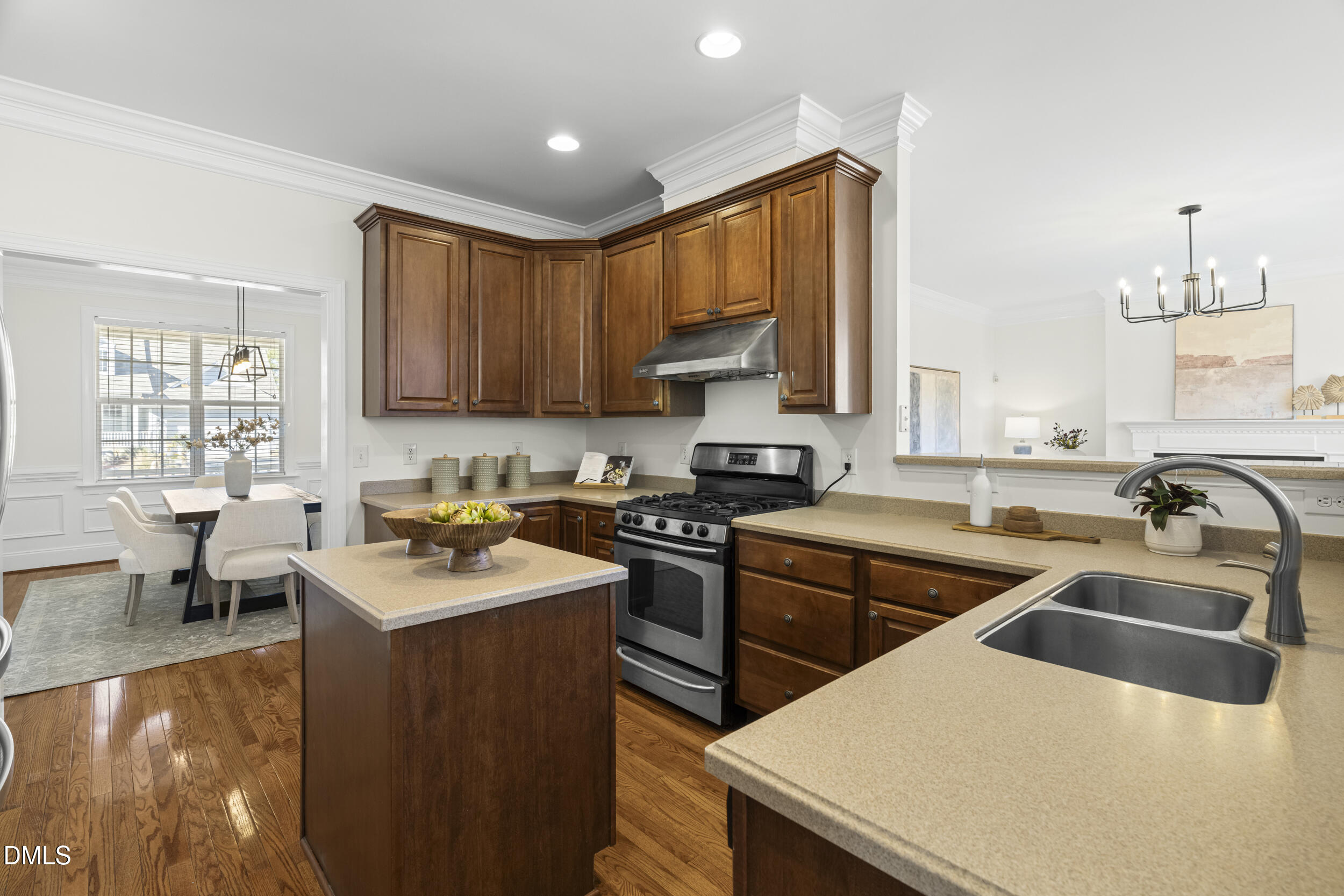 105 Bayless Ridge Court