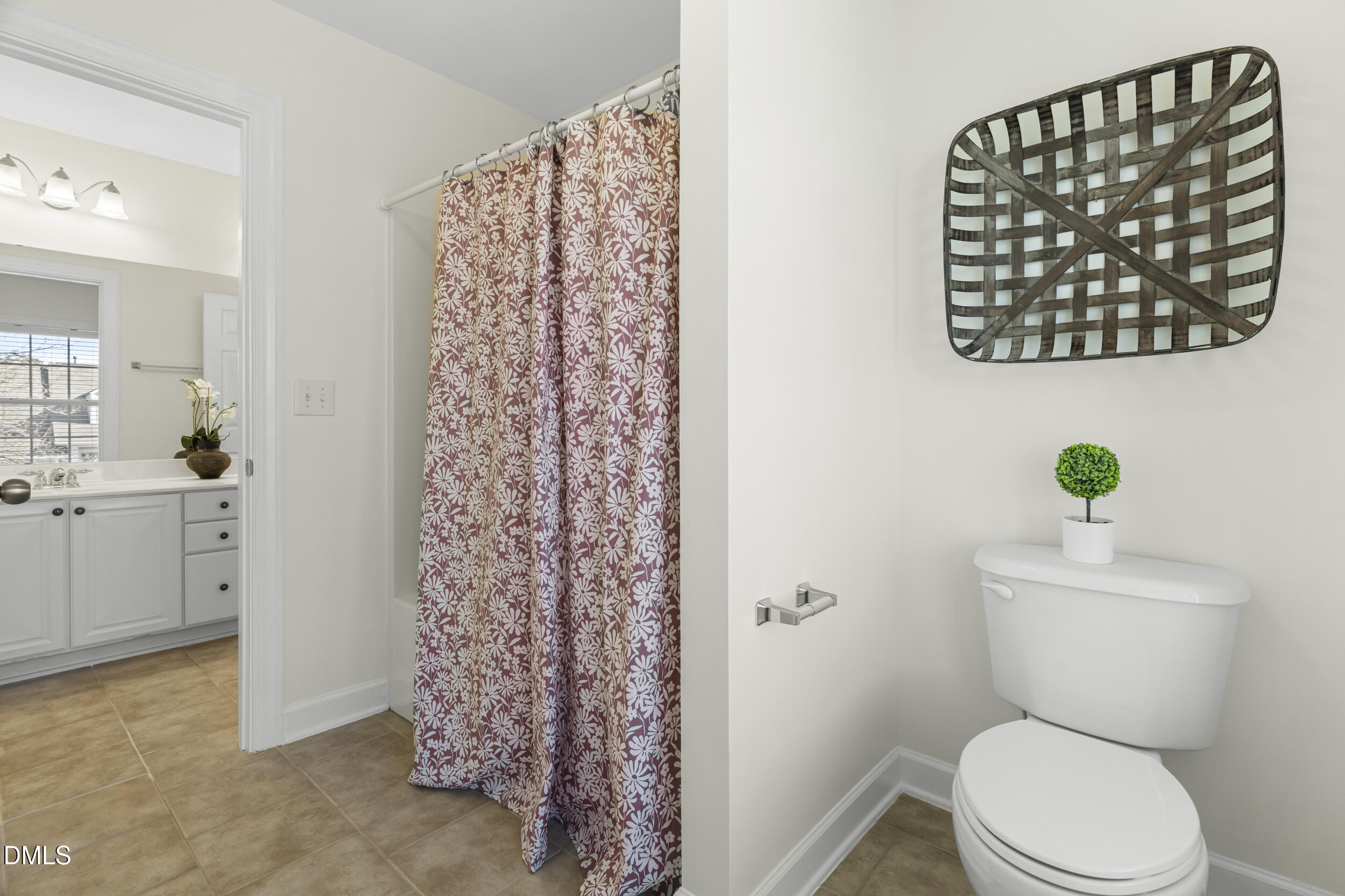 105 Bayless Ridge Court