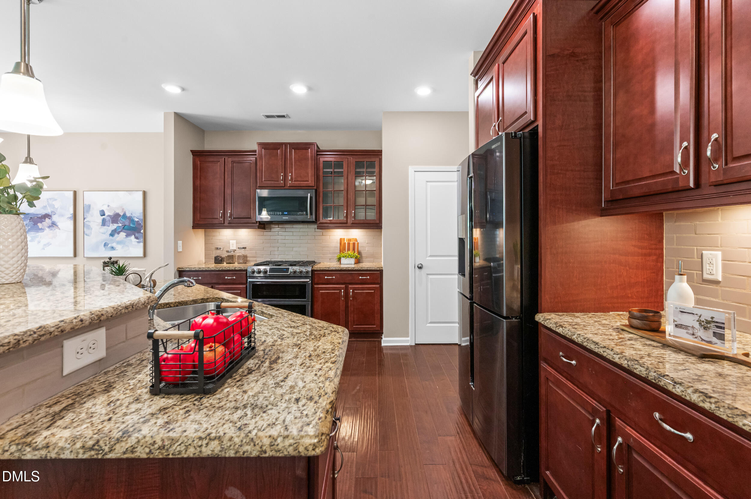 512 Durants Neck Lane