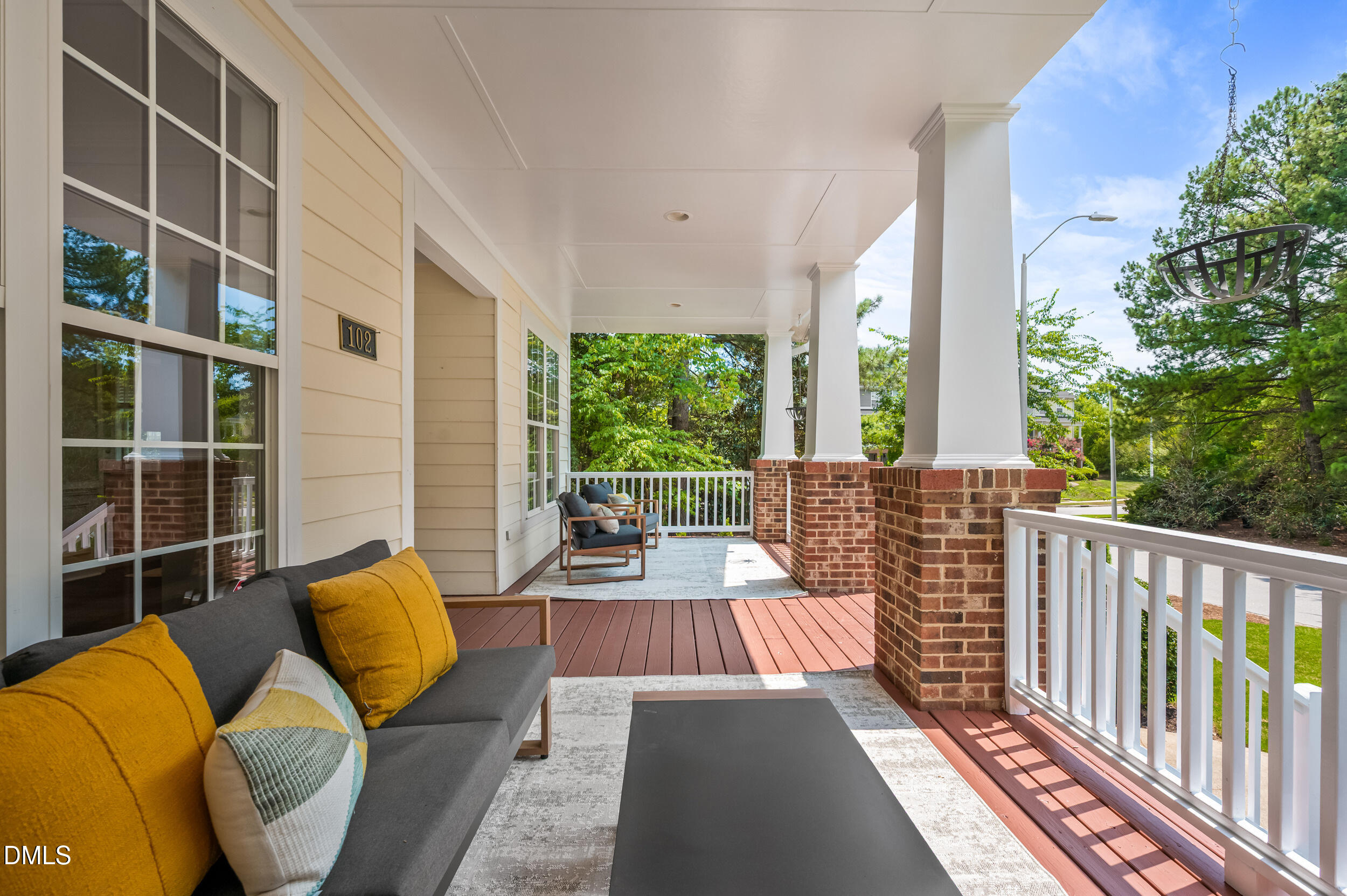 102 Mintawood Court