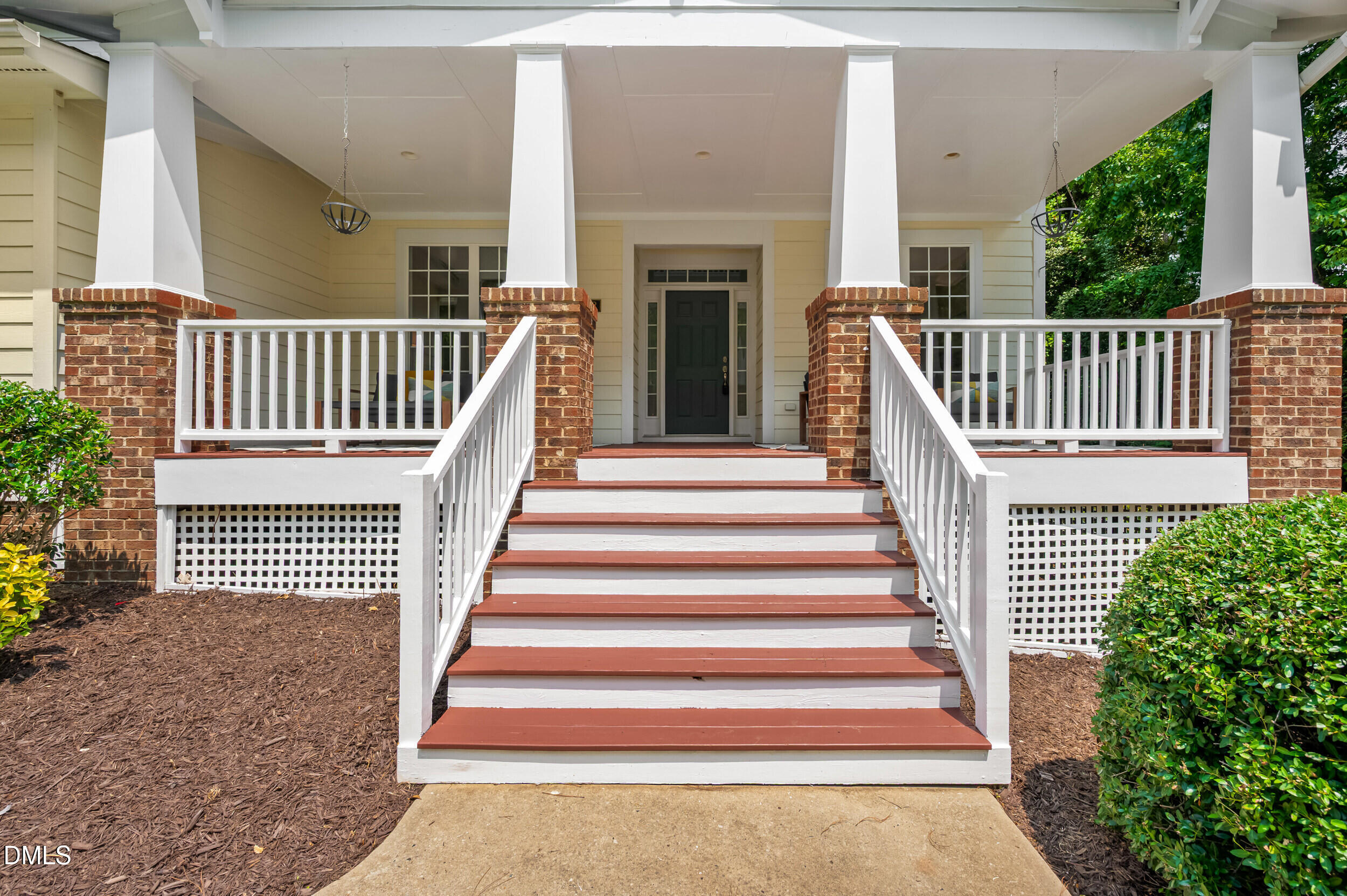 102 Mintawood Court