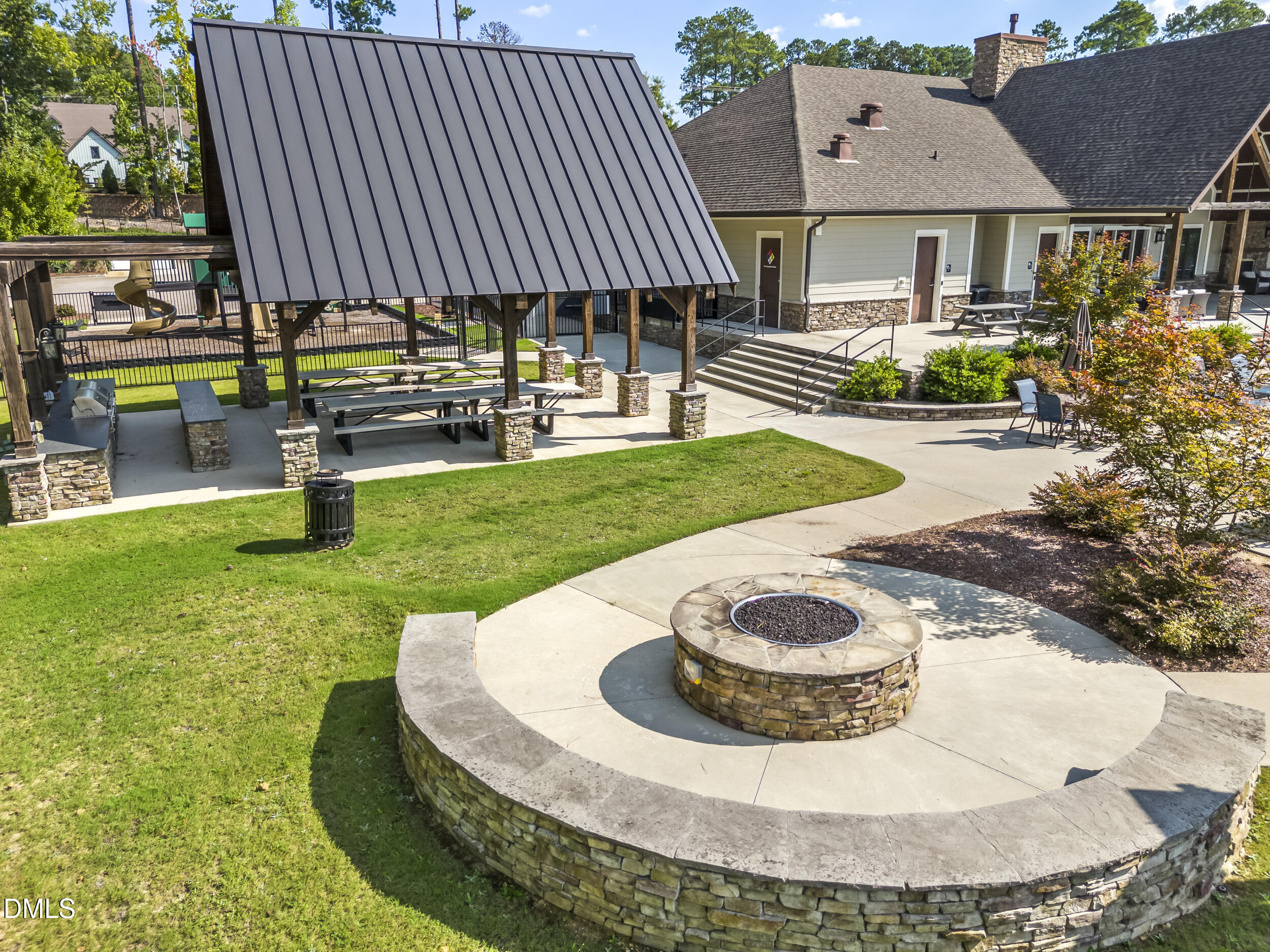 613 White Oak Pond Road