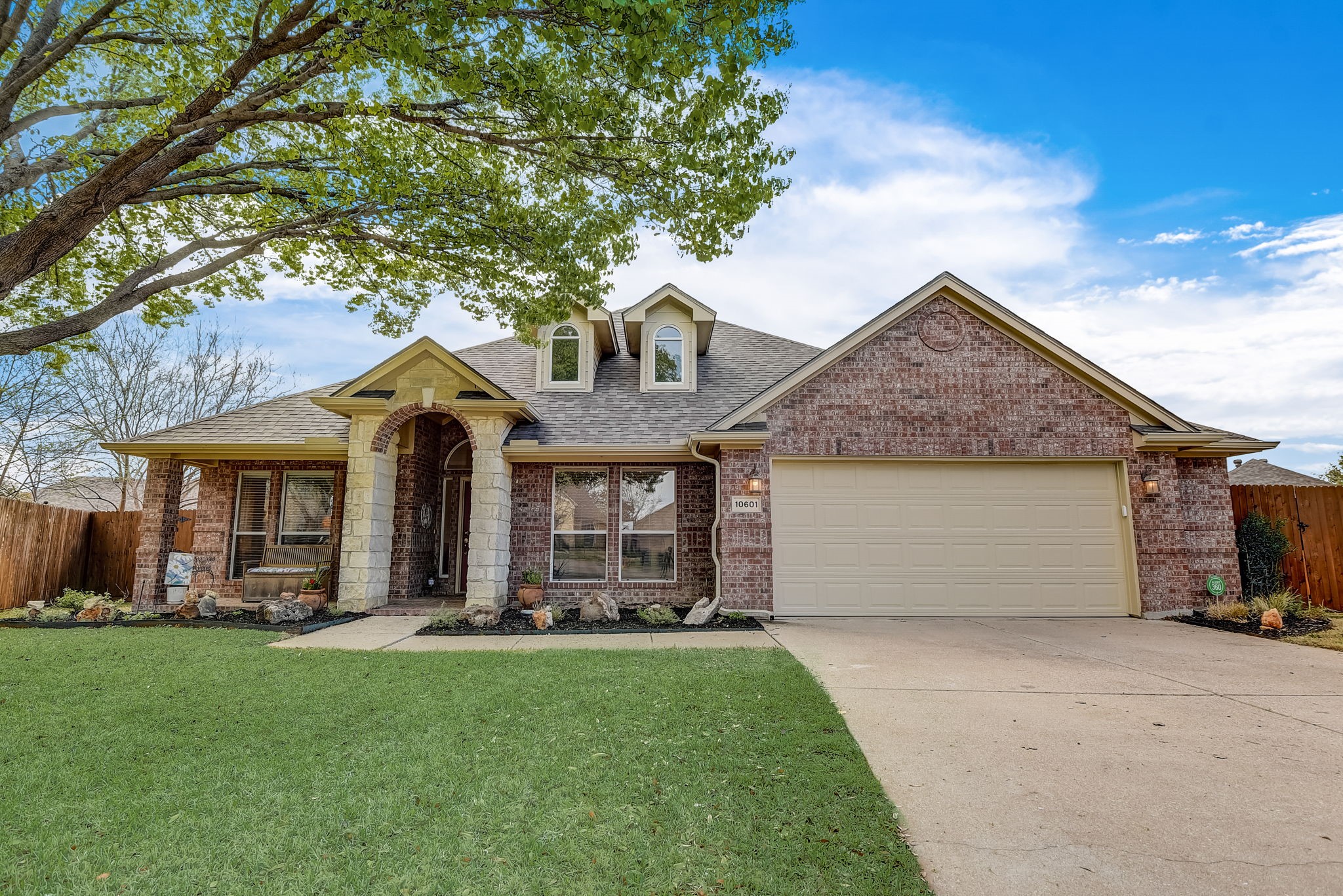 10601 Elmhurst Lane