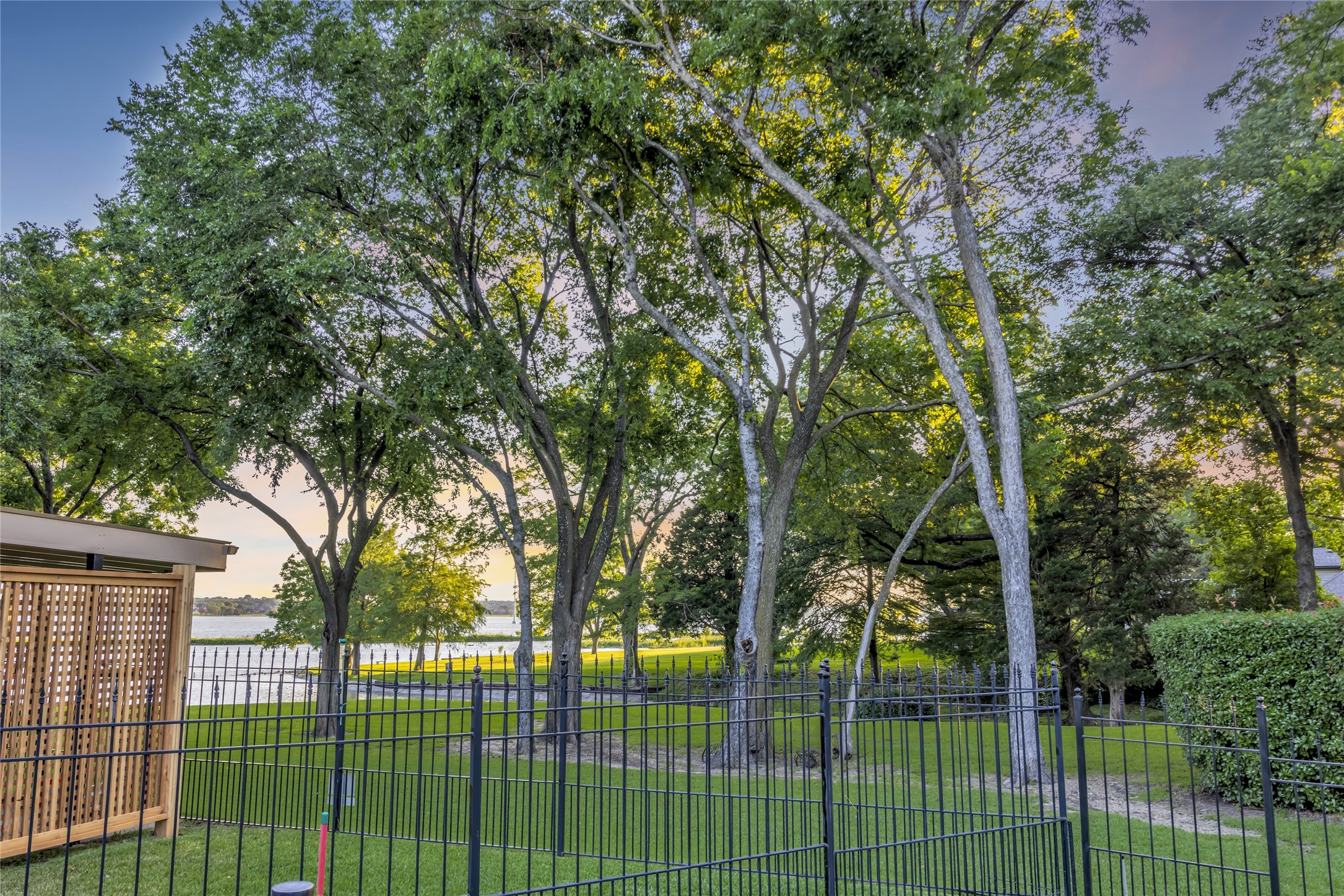 3416 Mallard Park