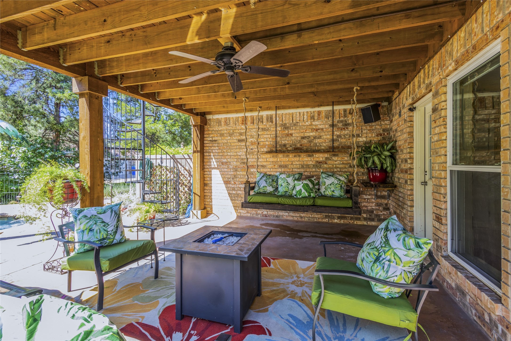 3416 Mallard Park