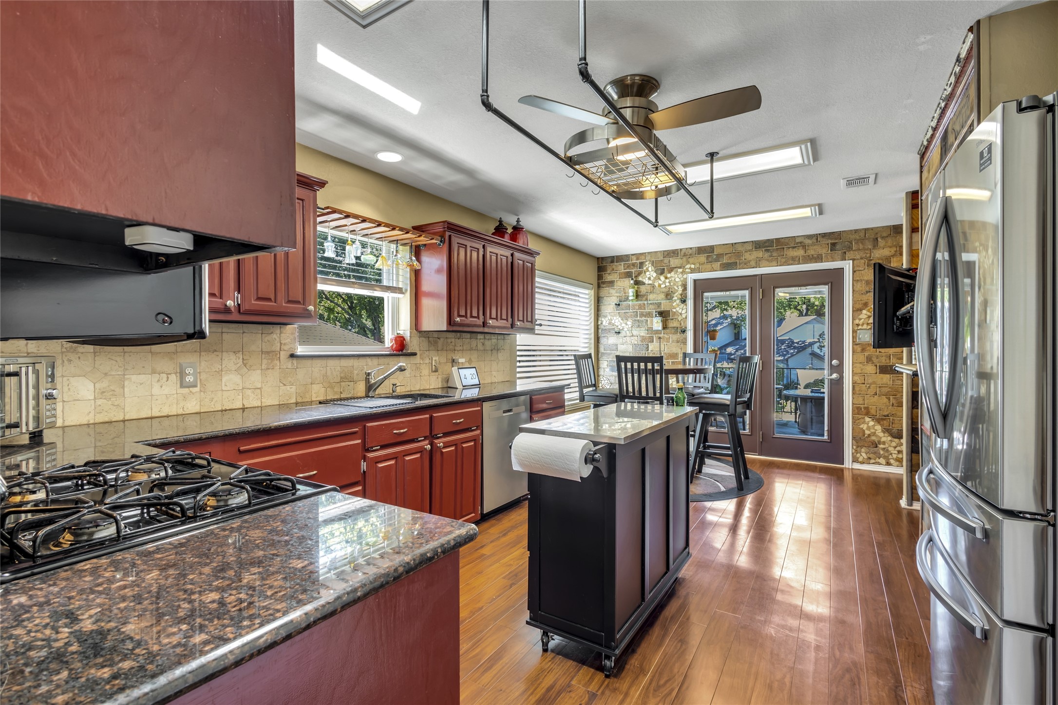 3416 Mallard Park
