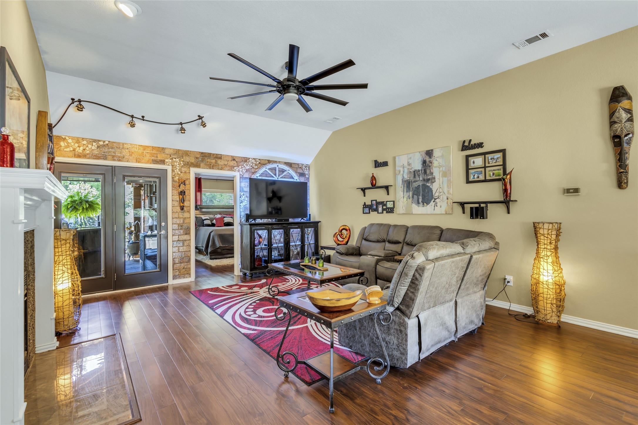 3416 Mallard Park