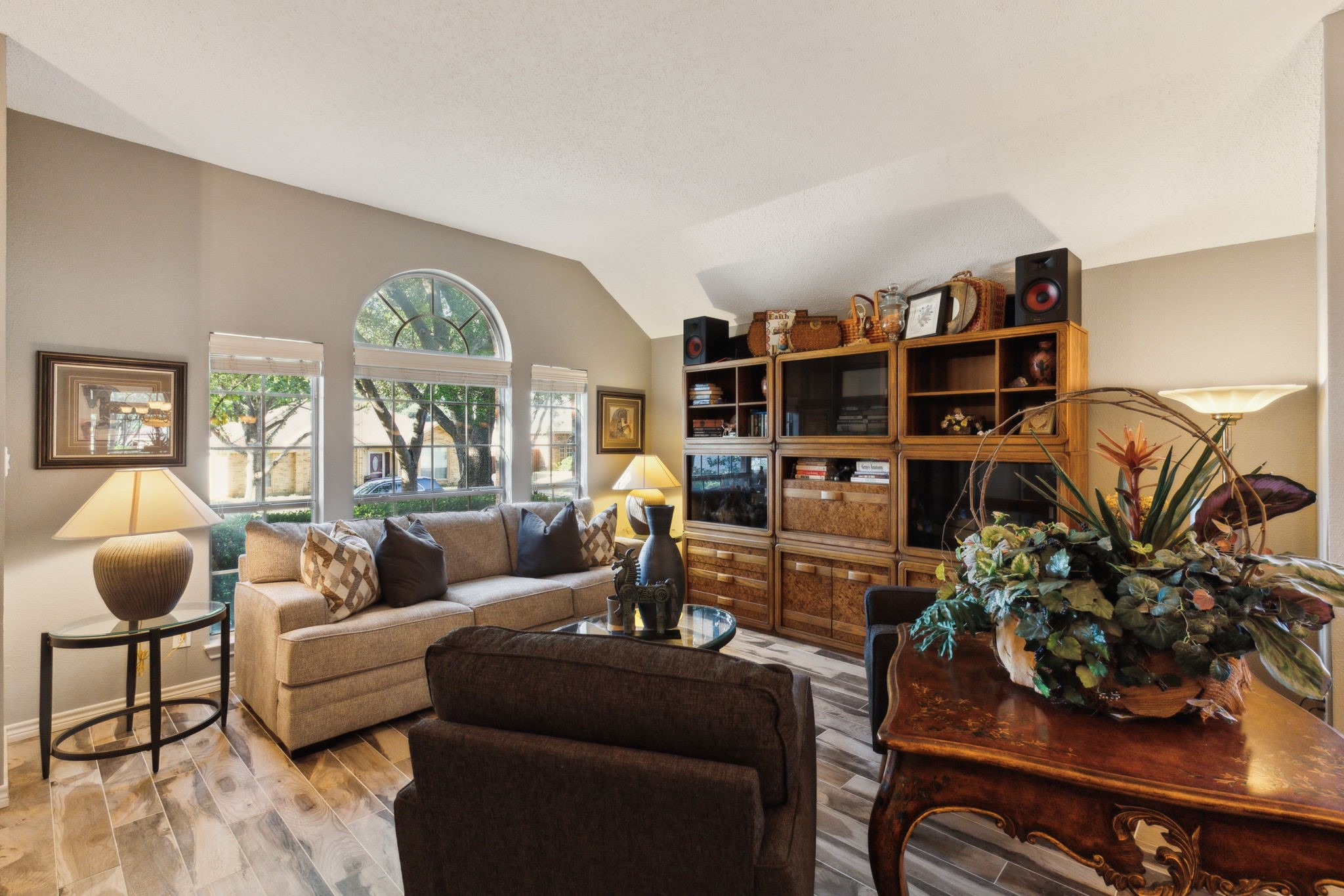 707 Blue Oak Drive
