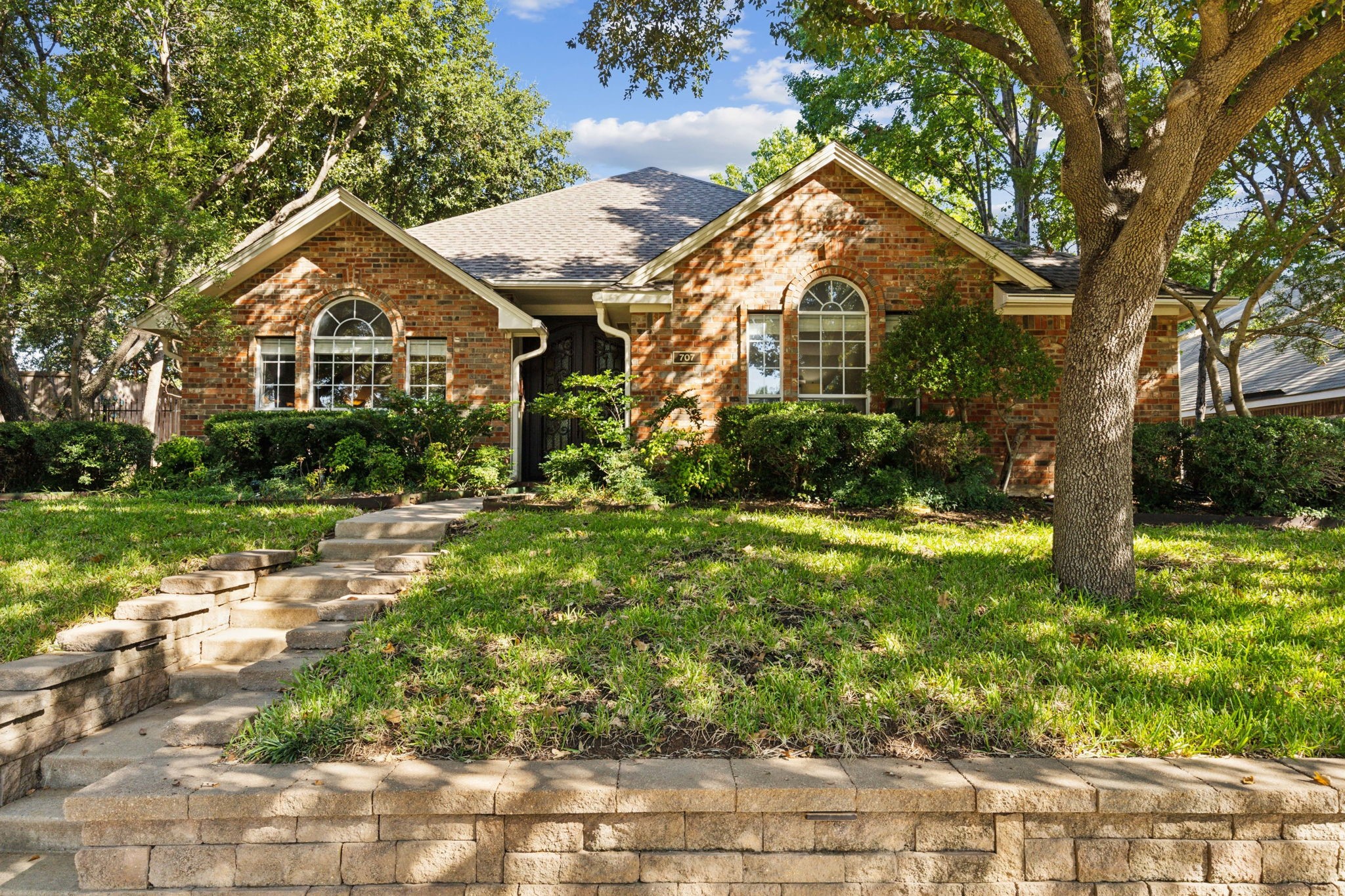 707 Blue Oak Drive
