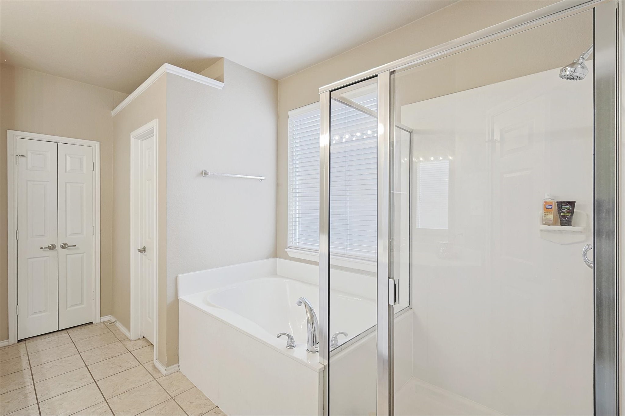 3124 Guadaloupe