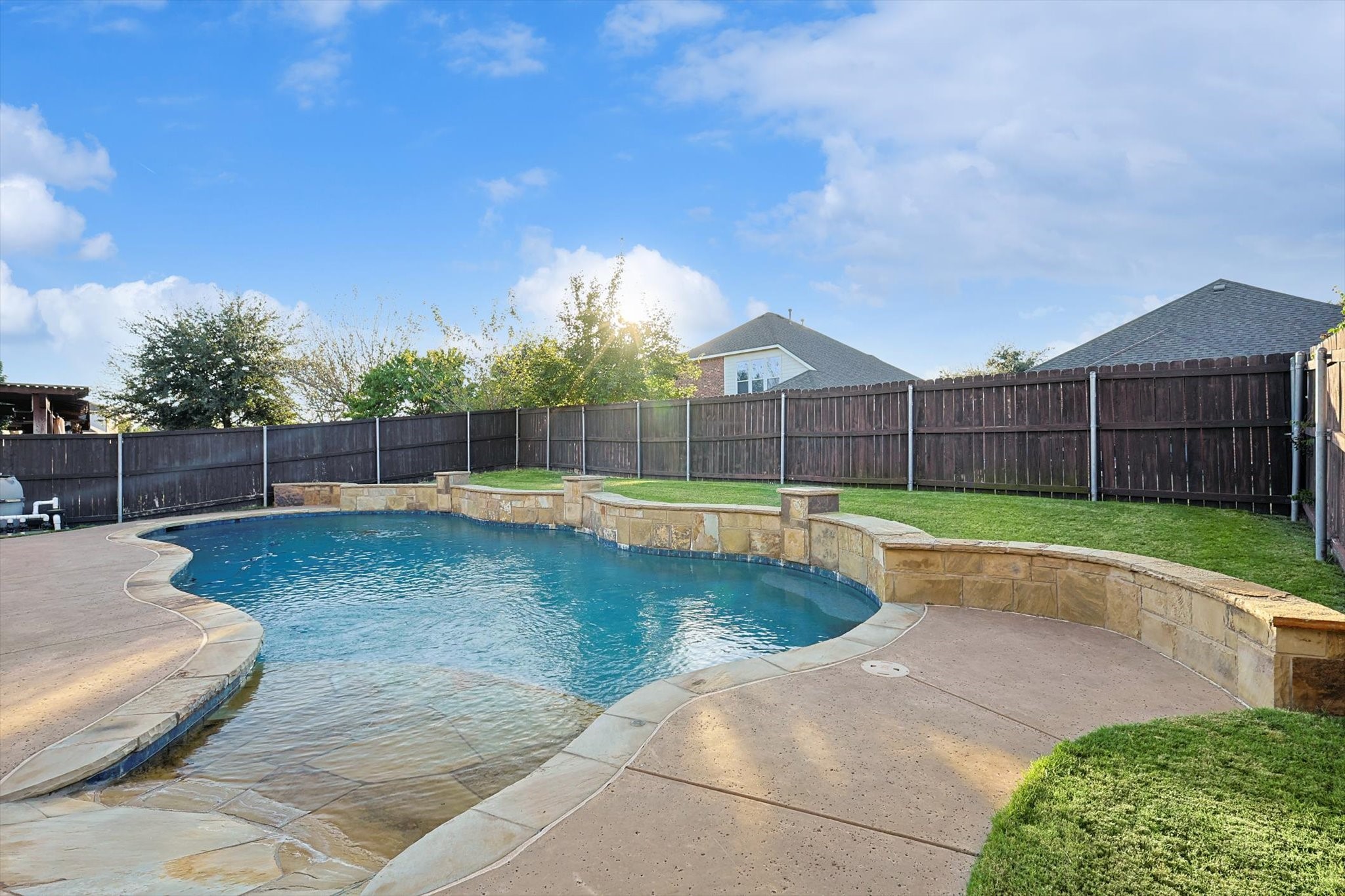 3124 Guadaloupe