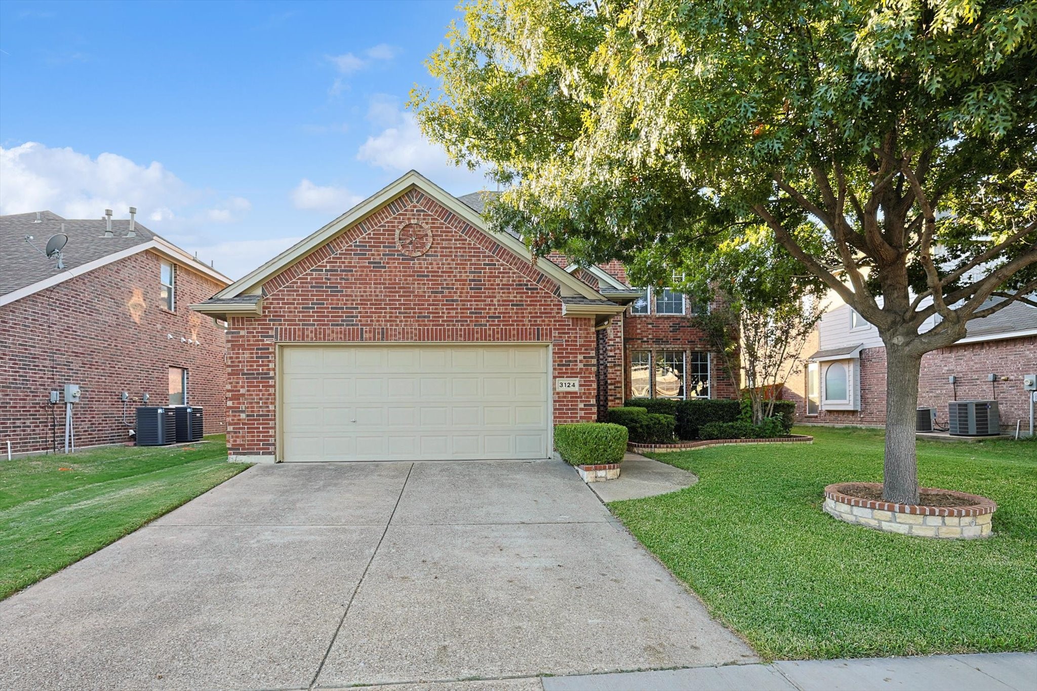 3124 Guadaloupe