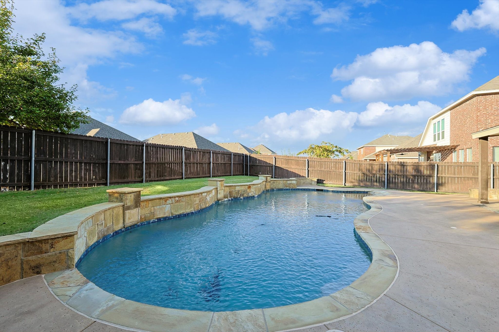 3124 Guadaloupe