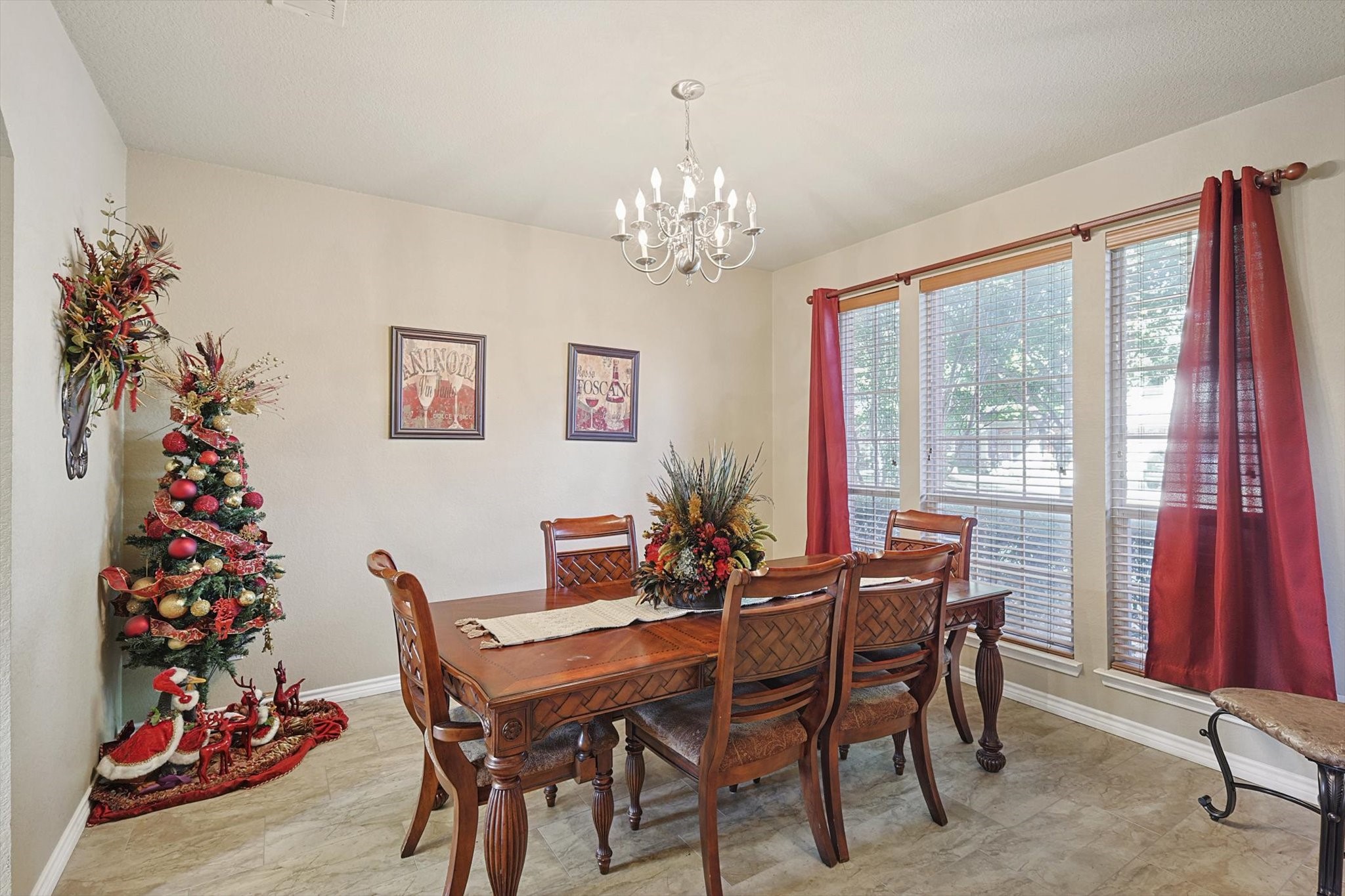 3124 Guadaloupe