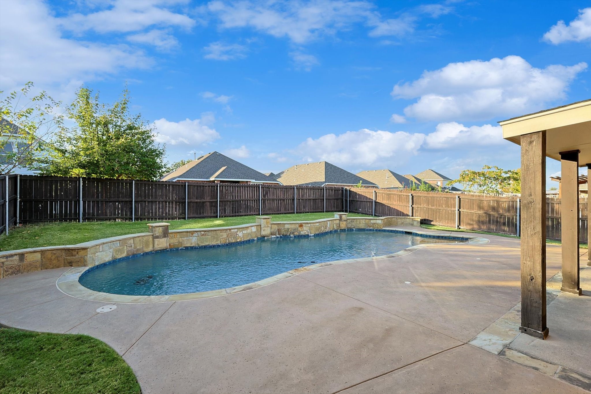 3124 Guadaloupe