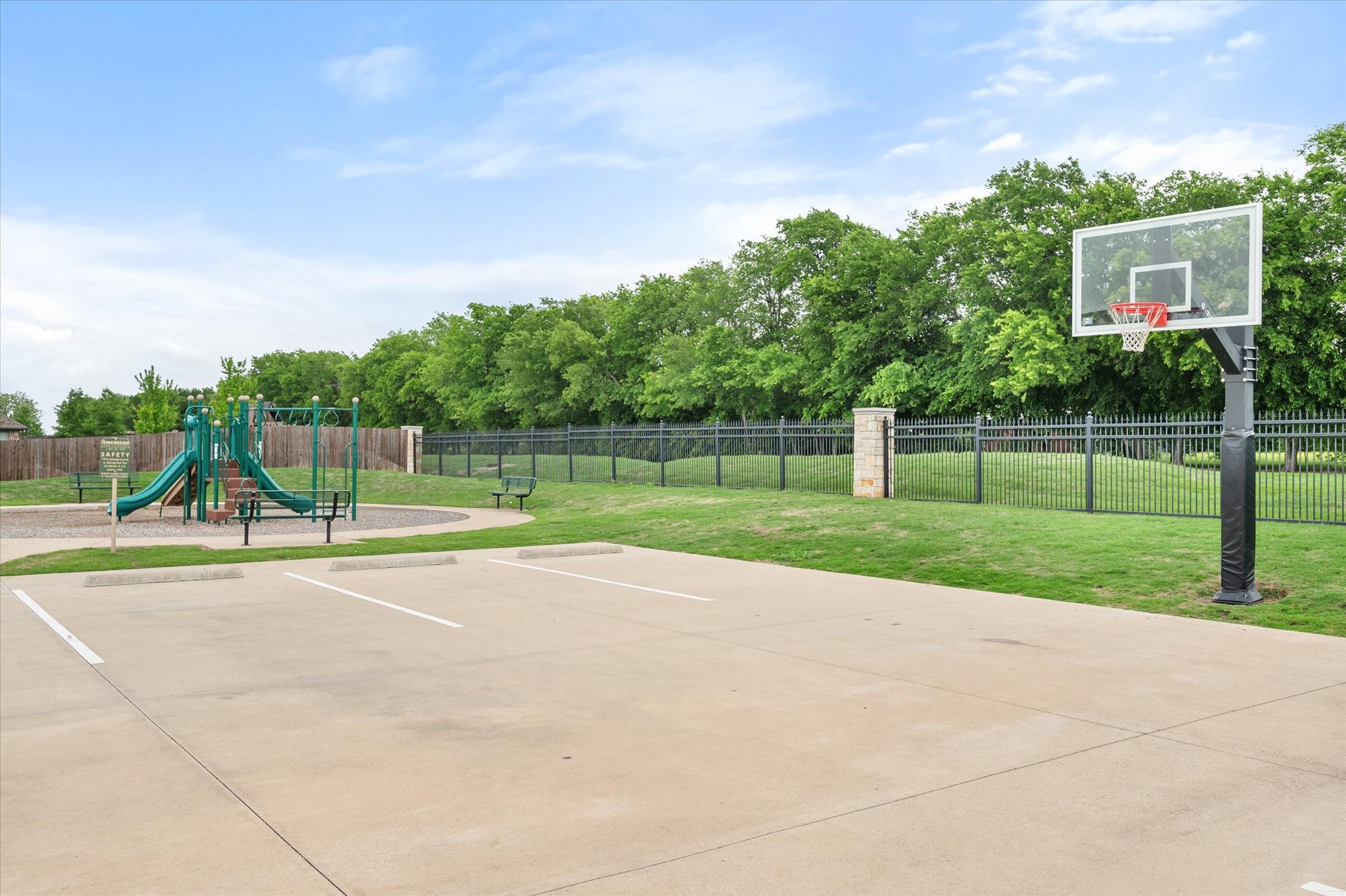 2114 Burke Drive