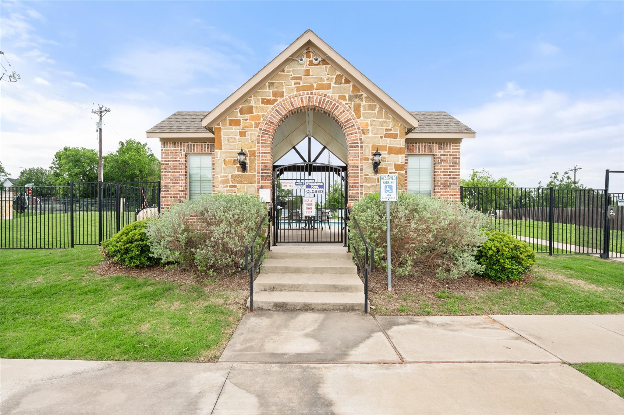 2114 Burke Drive