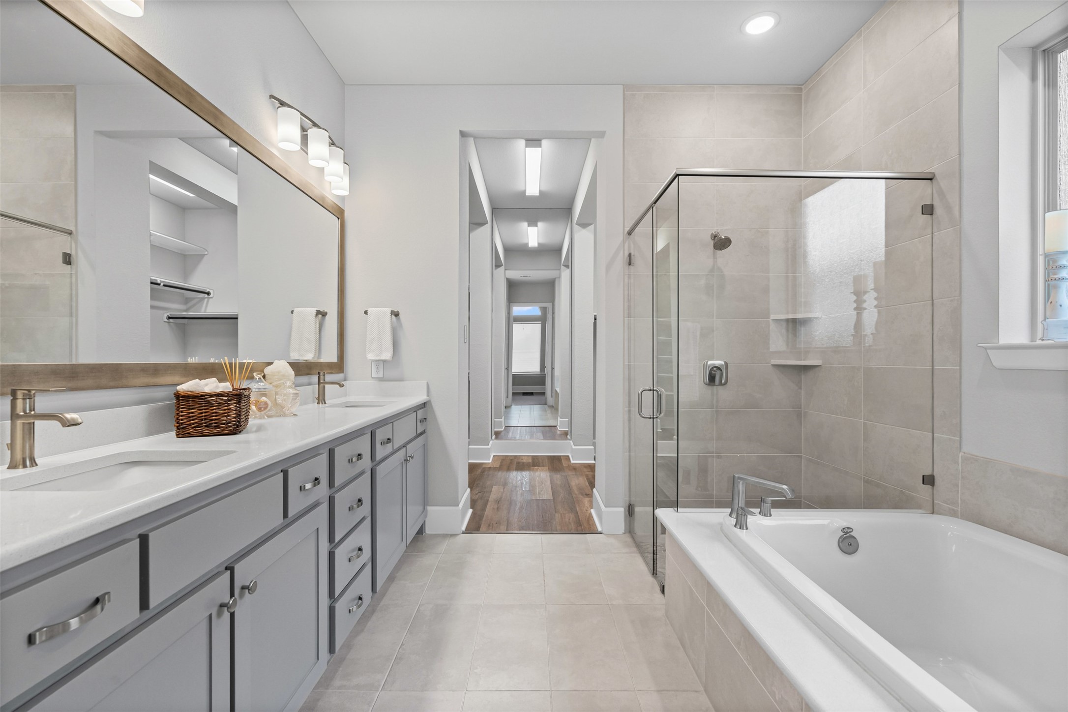 4970 Stornoway Drive