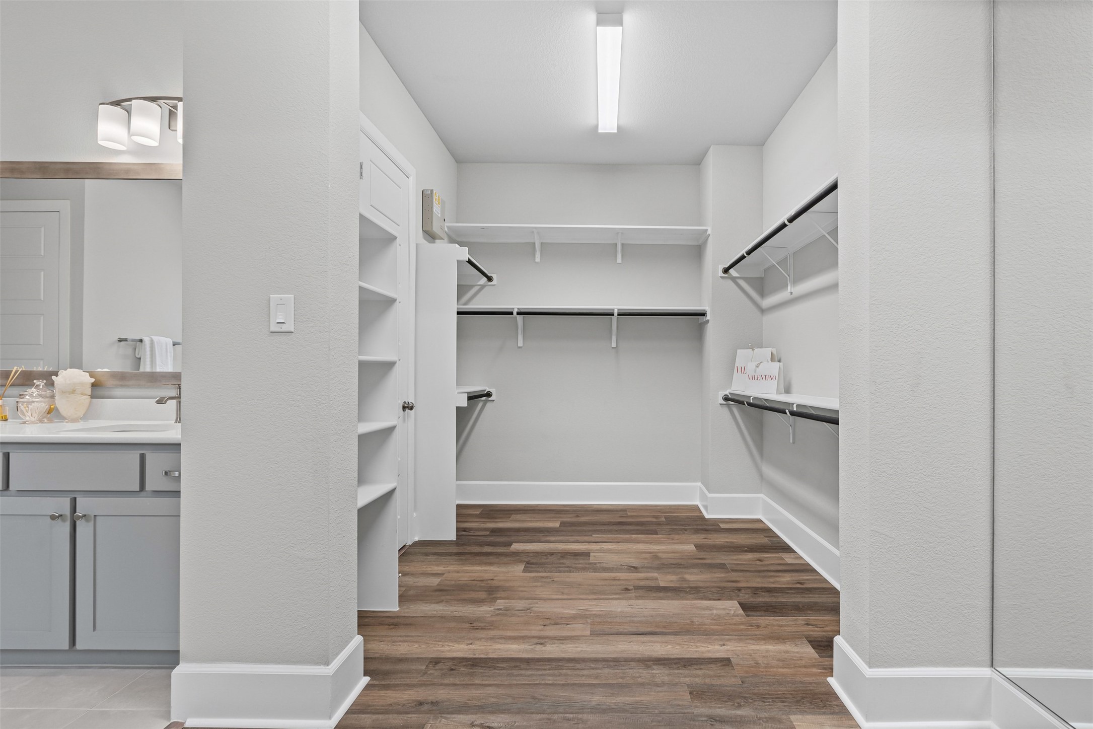 4970 Stornoway Drive