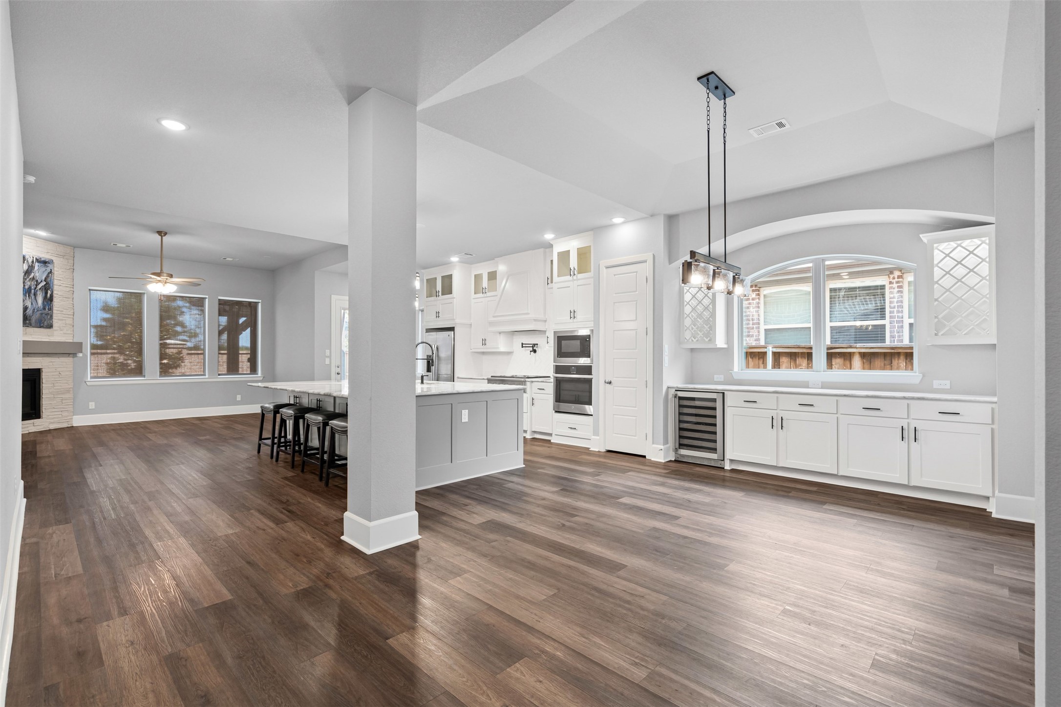 4970 Stornoway Drive