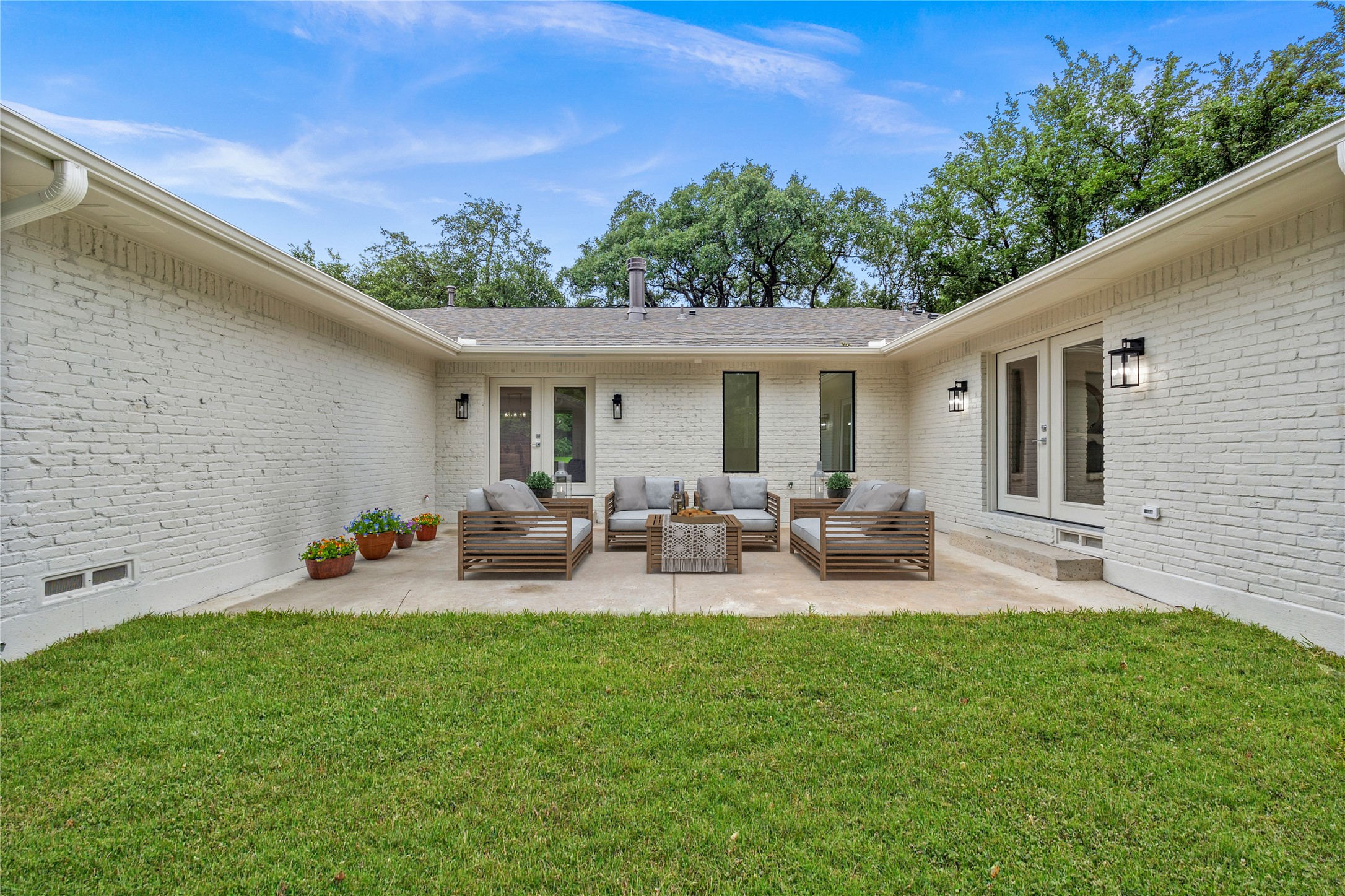 7150 Blairview Drive