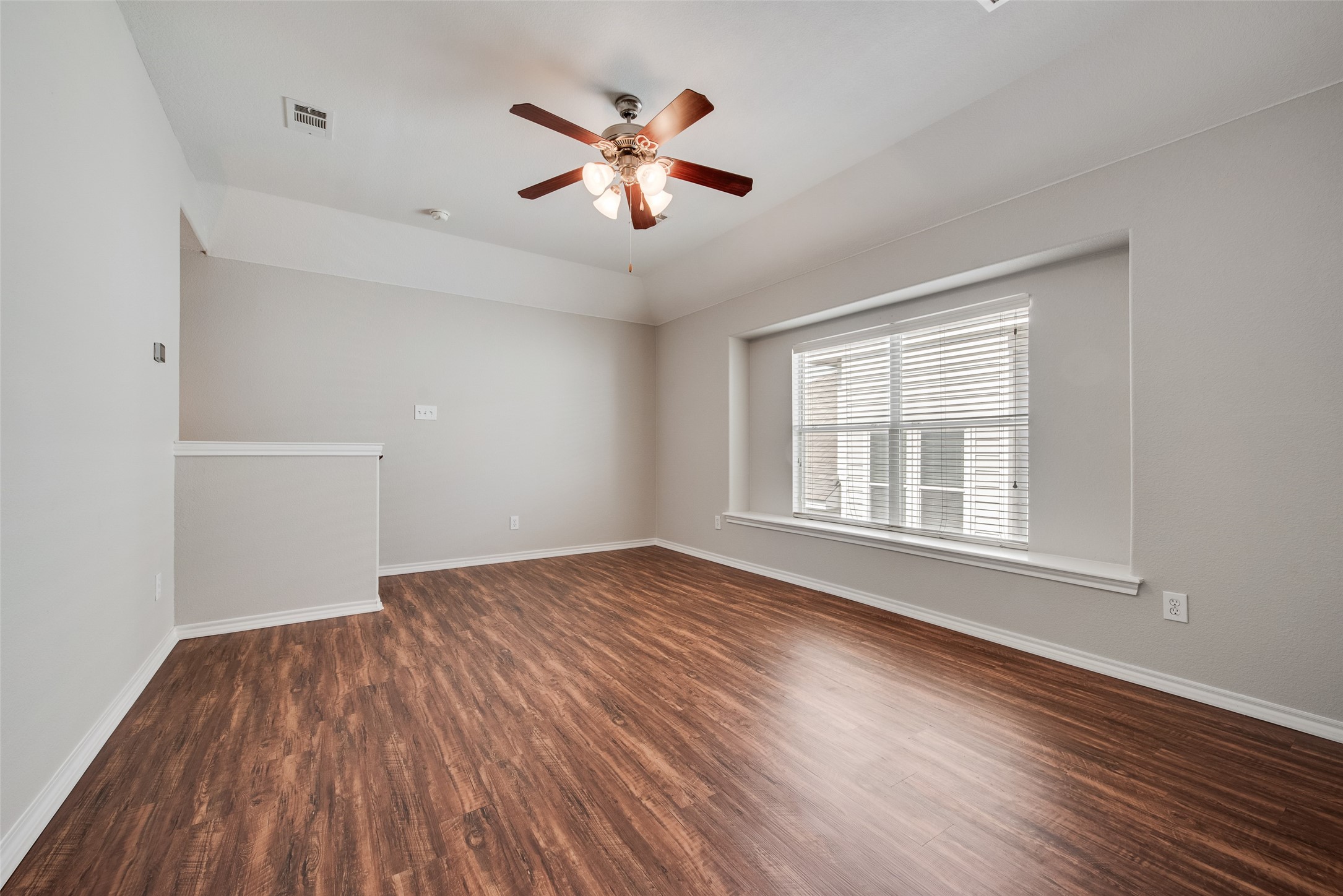 5037 Bomford Drive