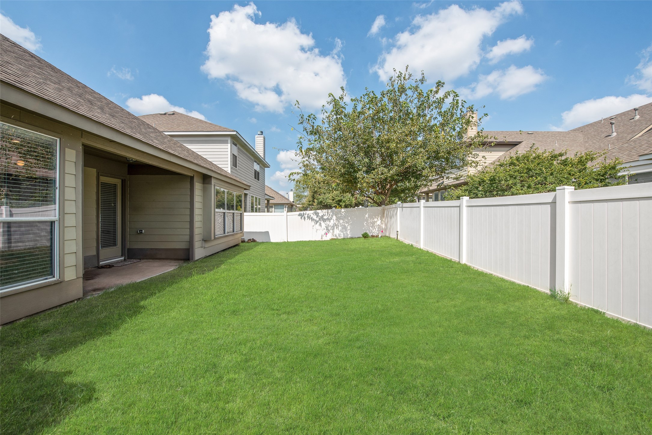 5037 Bomford Drive
