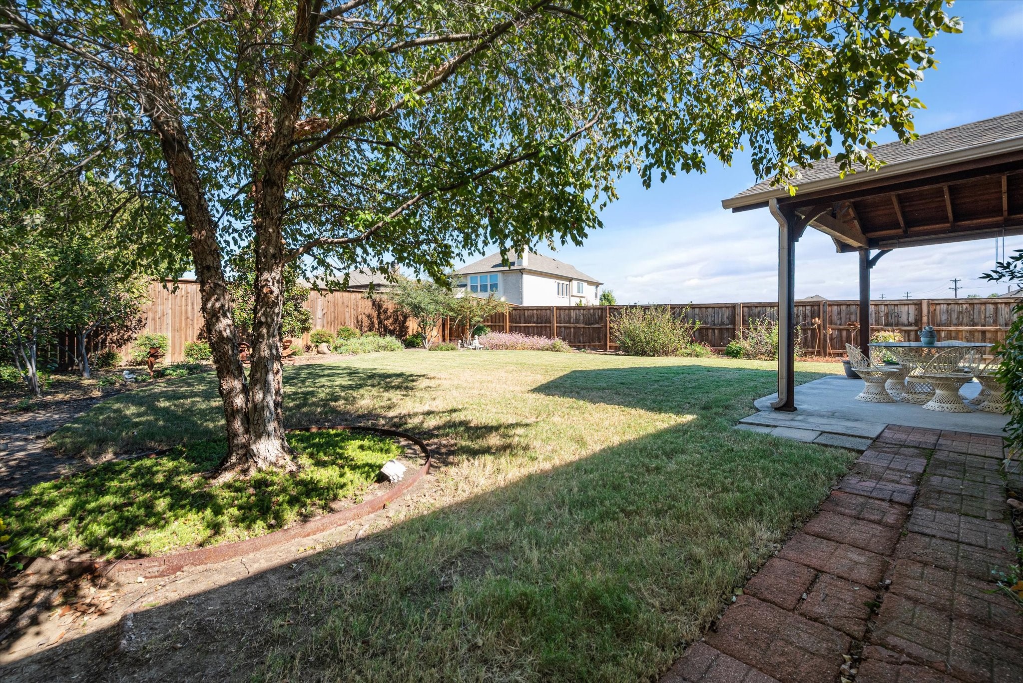 1533 Rosson Road