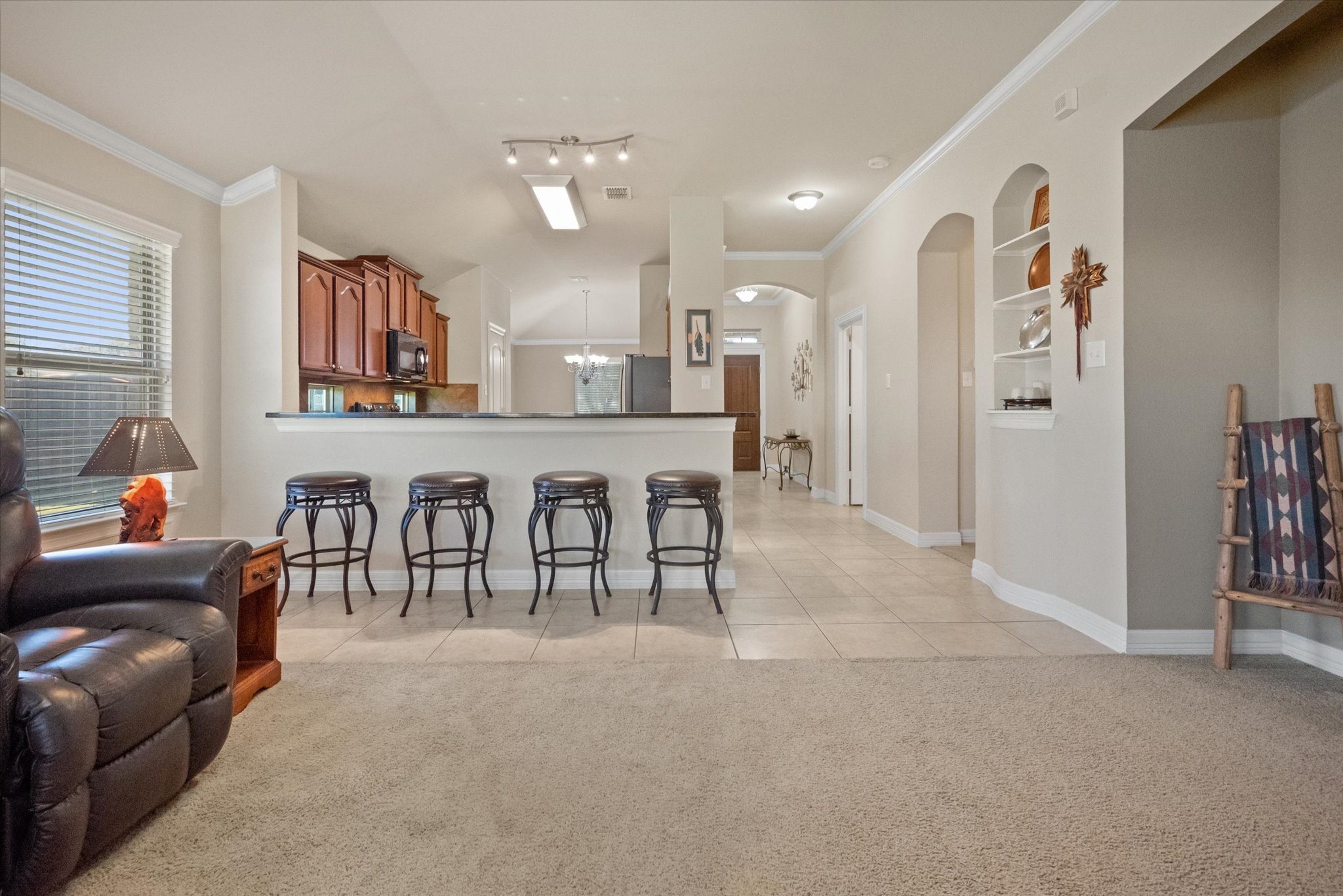 1533 Rosson Road