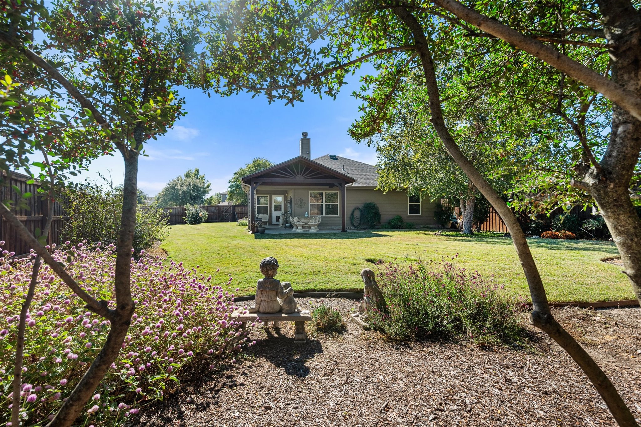 1533 Rosson Road