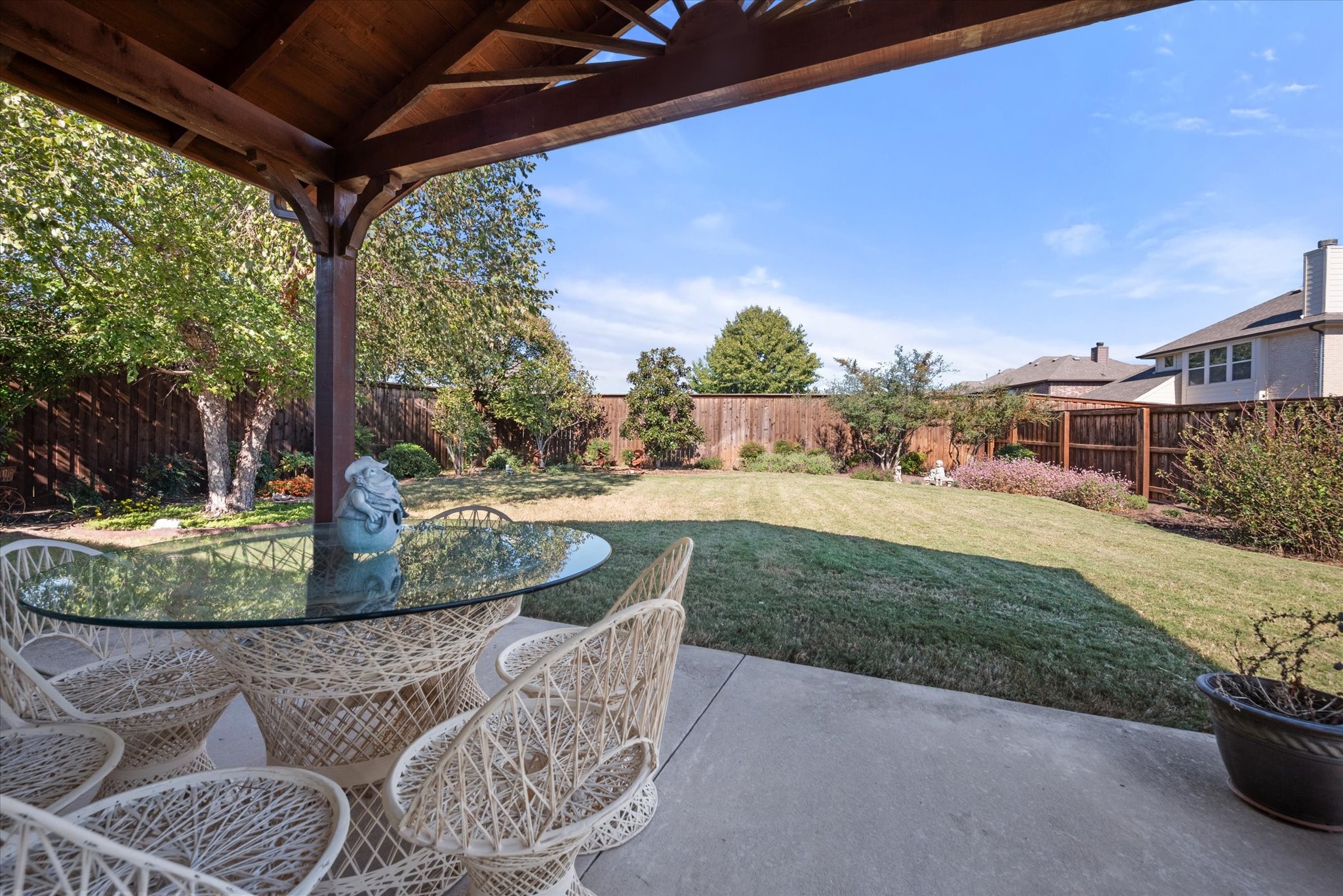 1533 Rosson Road