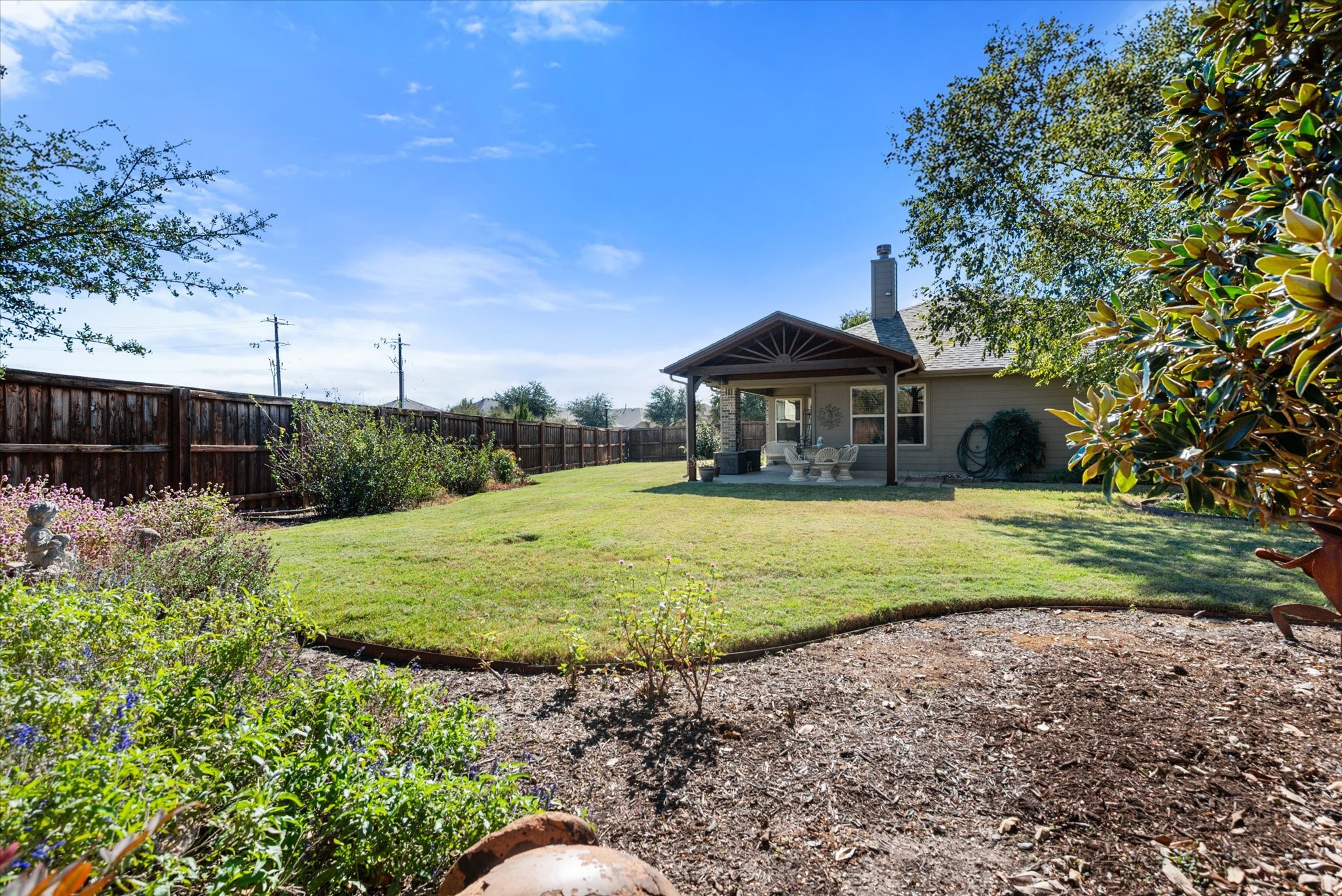 1533 Rosson Road