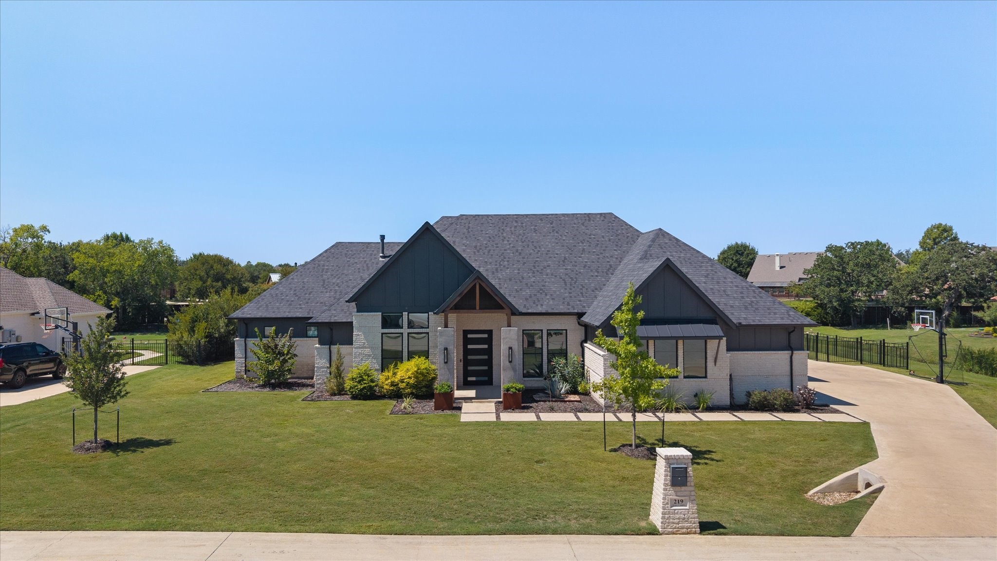 219 Kate Court
