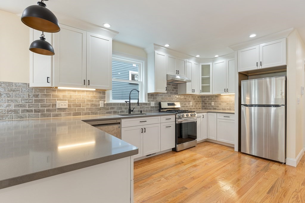 48 West Tremlett # 1