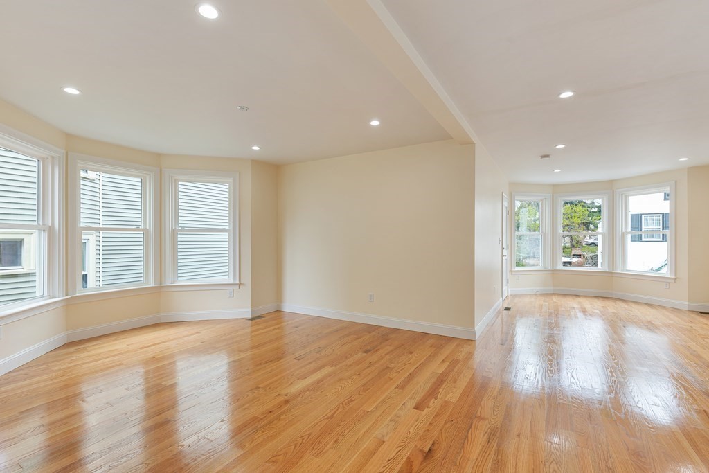 48 West Tremlett # 1