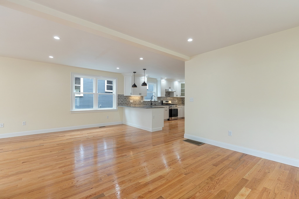 48 West Tremlett # 2