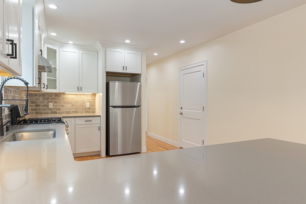 48 West Tremlett # 2