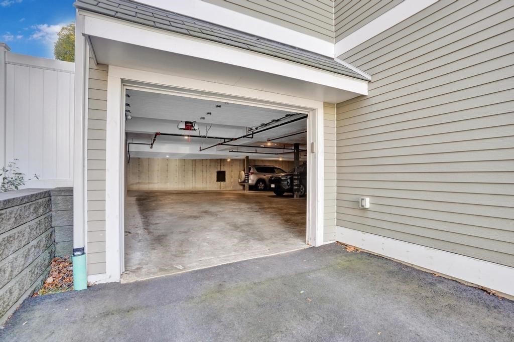 213 East Eagle St # 5