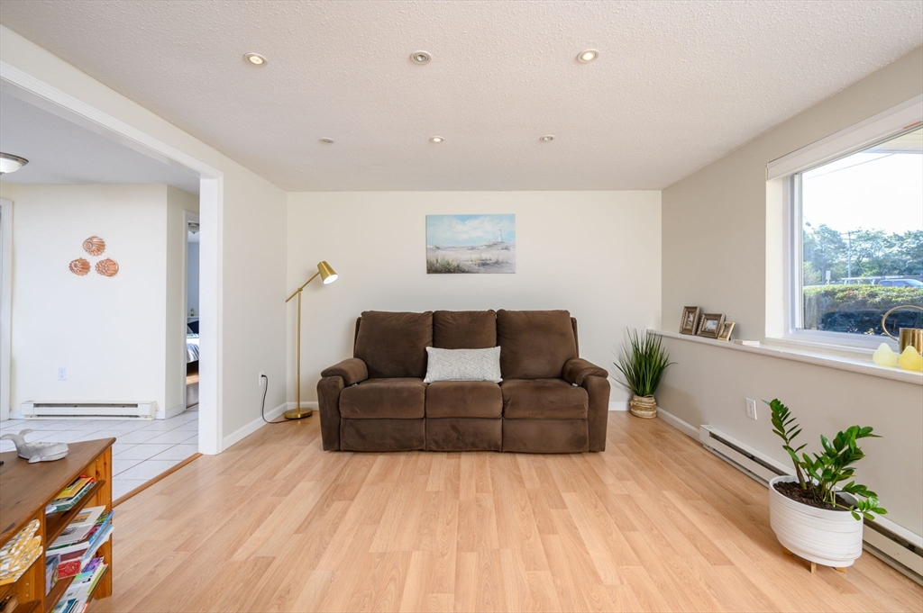 5 Royal Dane Dr # 37