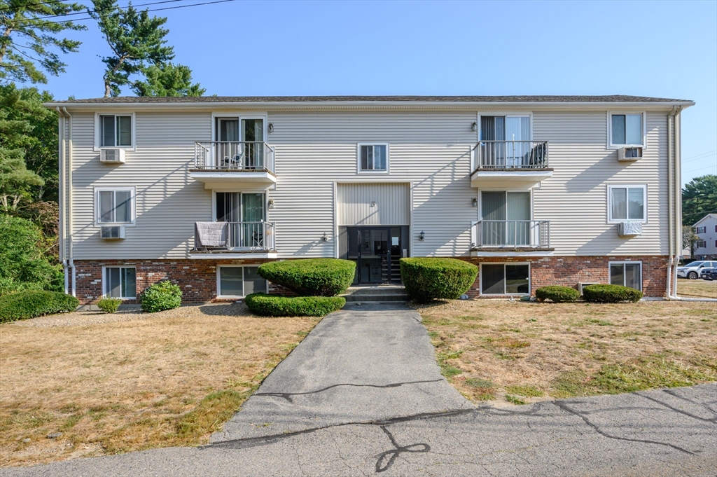 5 Royal Dane Dr # 37